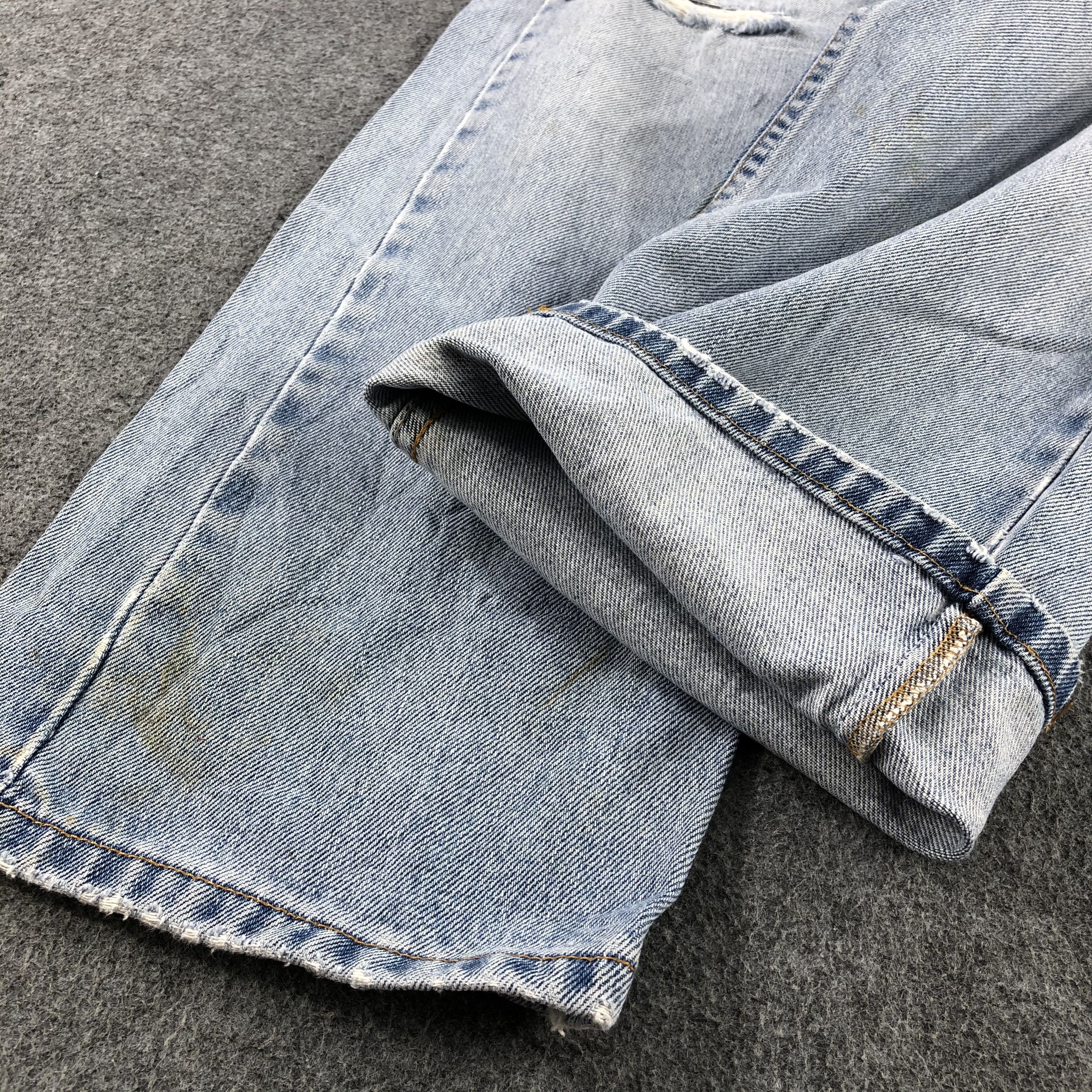 Levi's Vintage Blue Wash Levis 501 Jeans-J2324 Size US 35 - 6 Thumbnail
