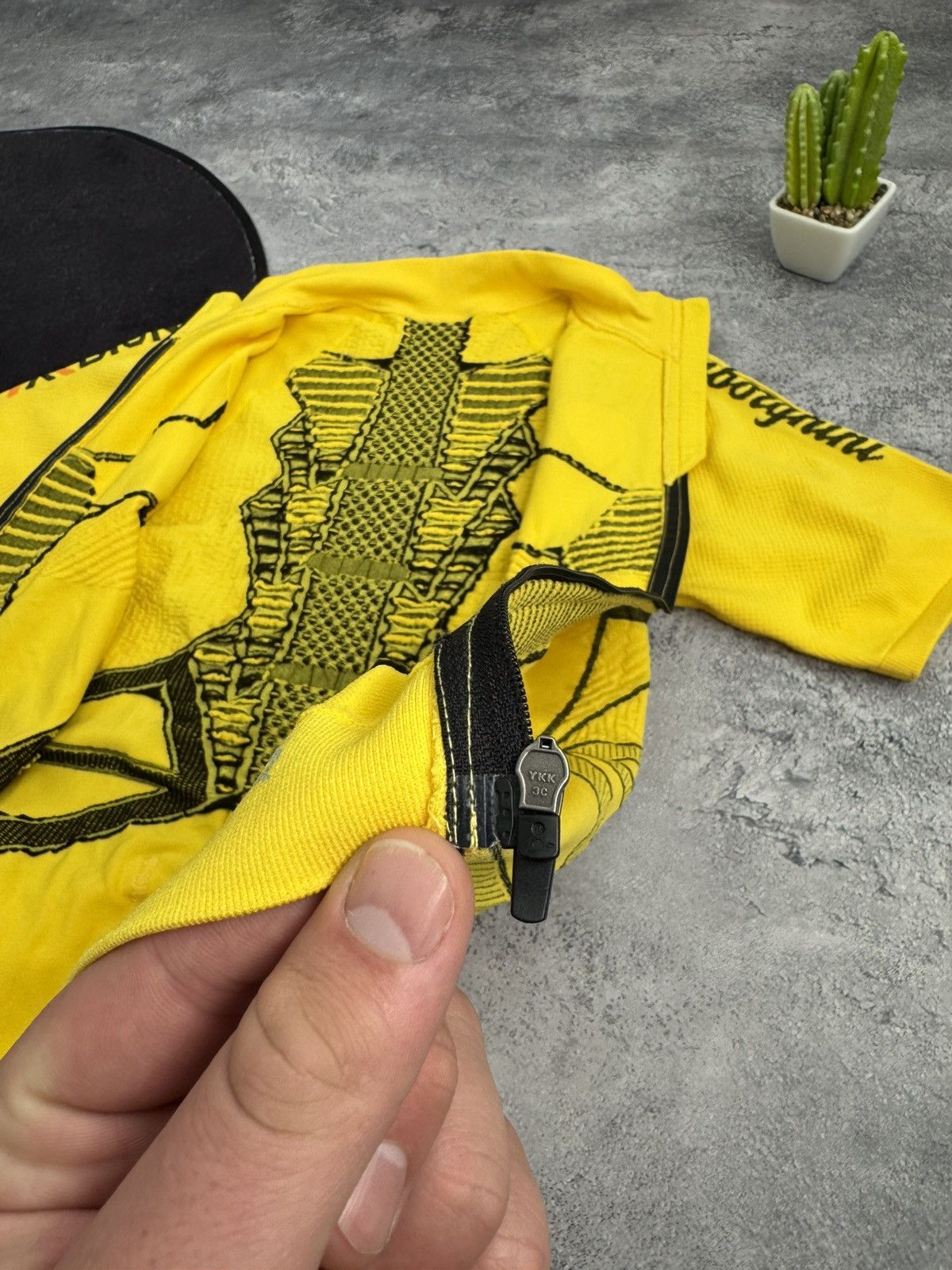 Lamborghini RARE X-Bionic Lamborghini Huracan Jersey Size M Italy Design Size US M / EU 48-50 / 2 - 14 Thumbnail