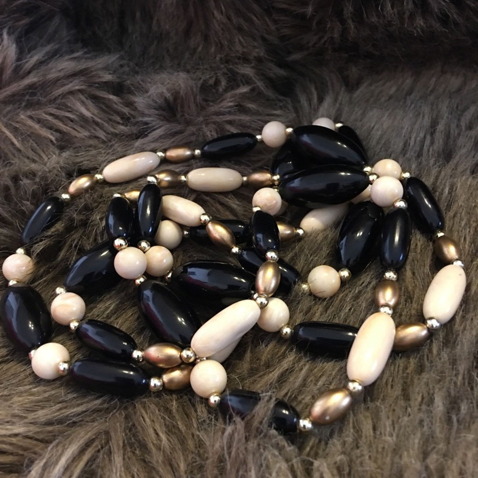 Vintage Vintage 70s-80s plastic bead long length necklace Size ONE SIZE - 7 Thumbnail