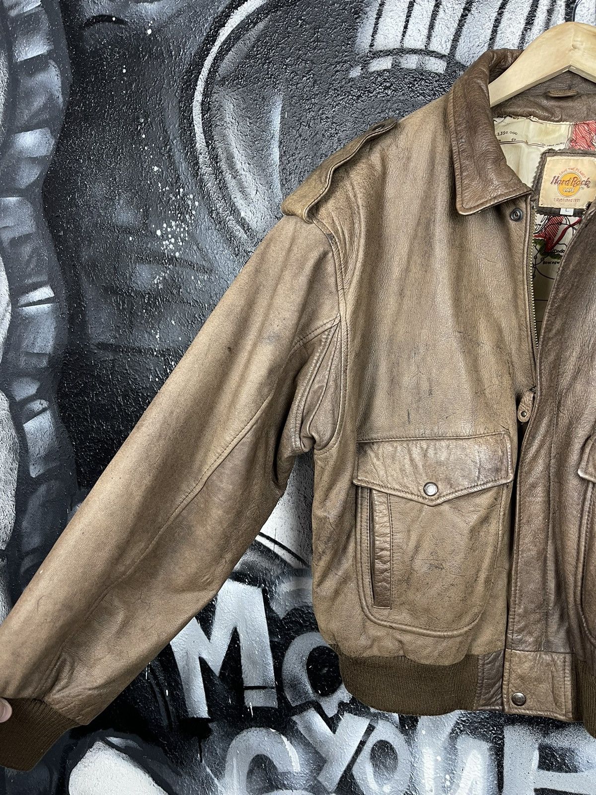 Hard Rock Cafe × Vintage Vintage Hard Rock Cafe Orlando Leather Jacket Men’s Size US M / EU 48-50 / 2 - 12 Thumbnail
