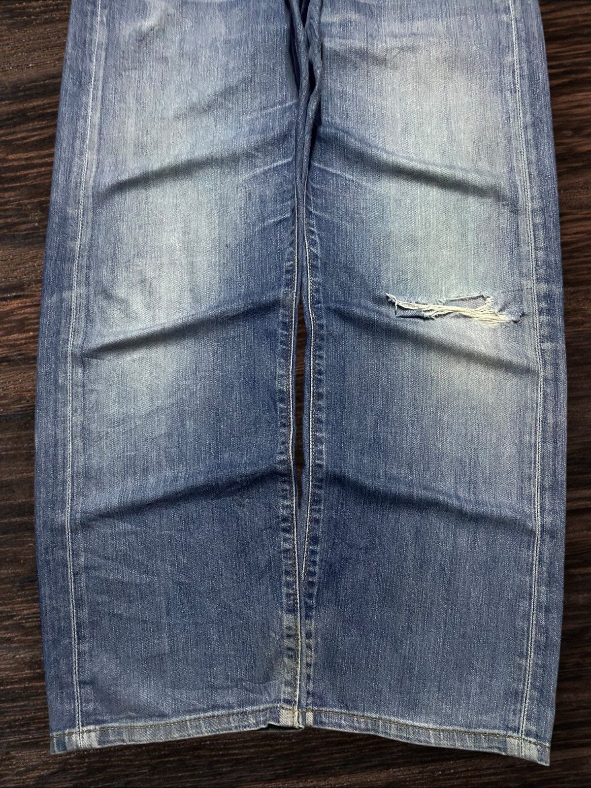 Levi's Vintage Levis 505 Faded Wash Distressed Loose Jeans Size US 33 - 5 Thumbnail