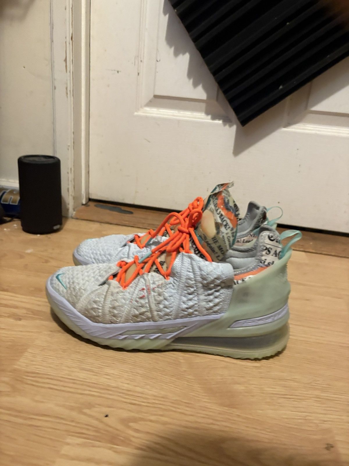 Nike LeBron 18 G.O.A.T Vision Size US 9 / EU 42 - 2 Thumbnail