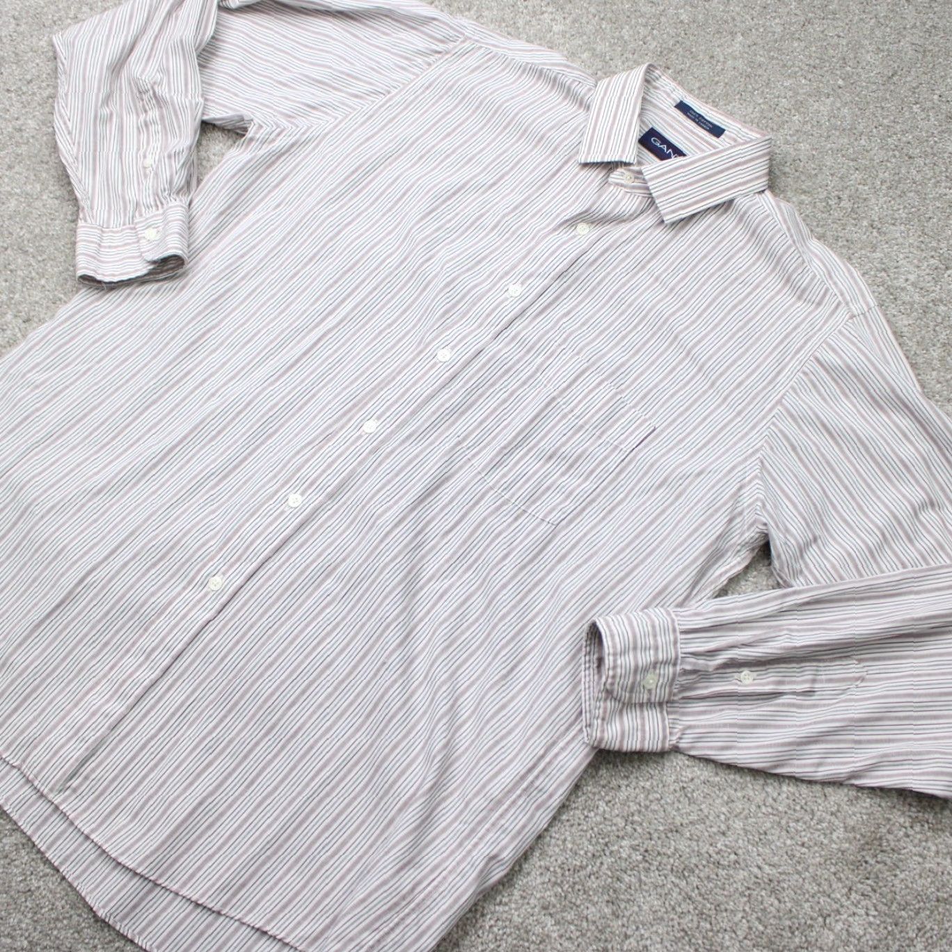 Gant GANT Shirt Mens 16 1/2 35 Red/White Striped 100% Cotton Long Sleeve Button Down Dress Shirt Mens Regular Red 90s Classic Vintage No Size US XL / EU 56 / 4 - 4 Thumbnail