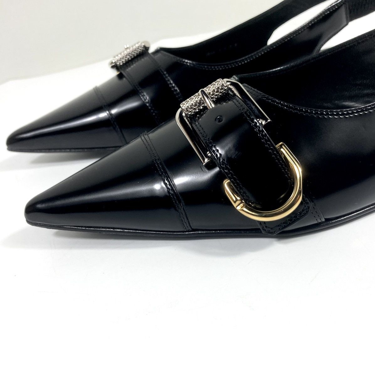 Givenchy Givenchy Voyou Pointed Toe Slingback Ballet Flat Black 39.5 Size US 8.5 / IT 38.5 - 8 Thumbnail
