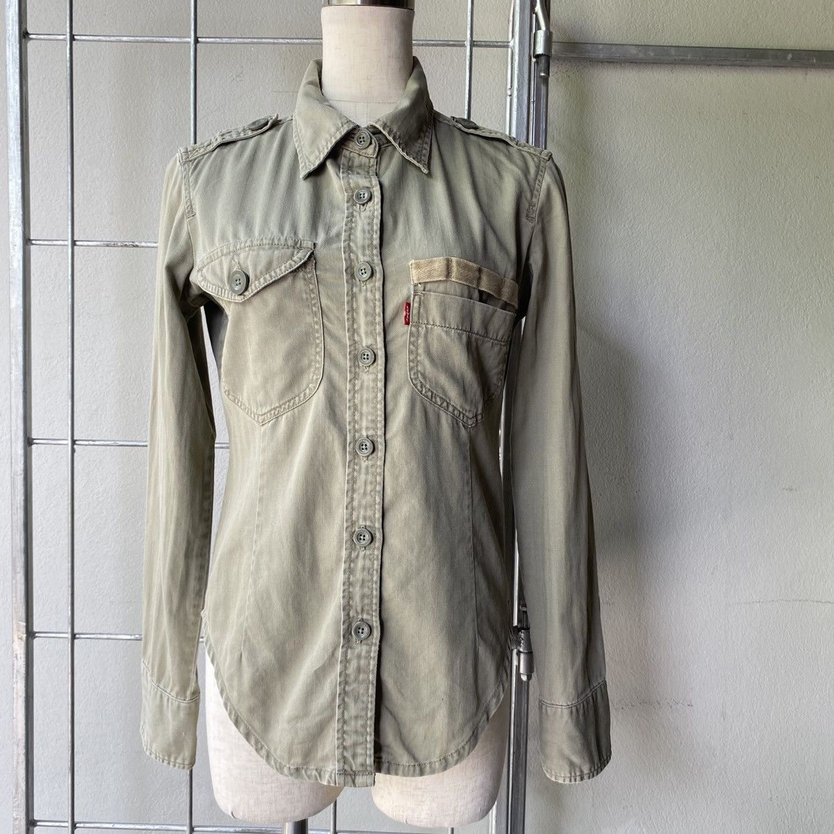 Levi's Levi's Vintage Military Style Button-Up Shirt Size S / US 4 / IT 40 - 4 Thumbnail