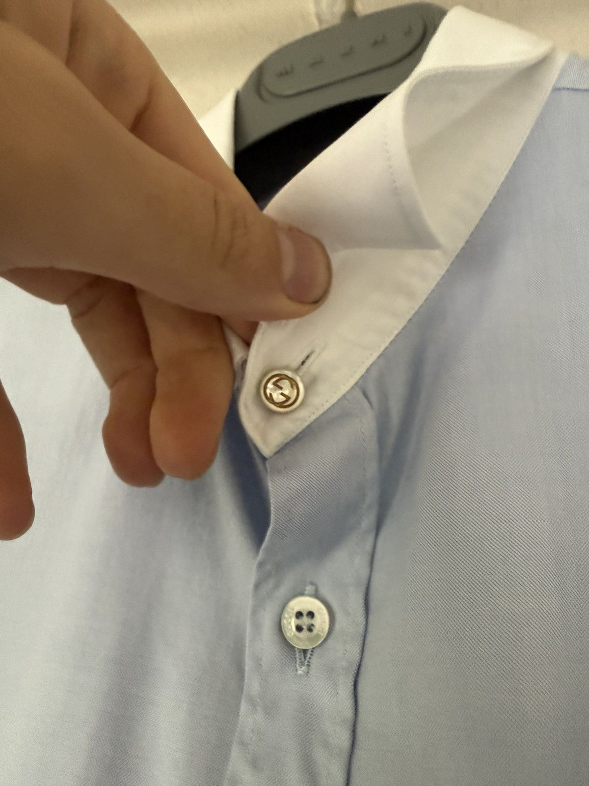 Gucci Sky Blue Shirt with White Contrast Collar Size US S / EU 44-46 / 1 - 5 Thumbnail
