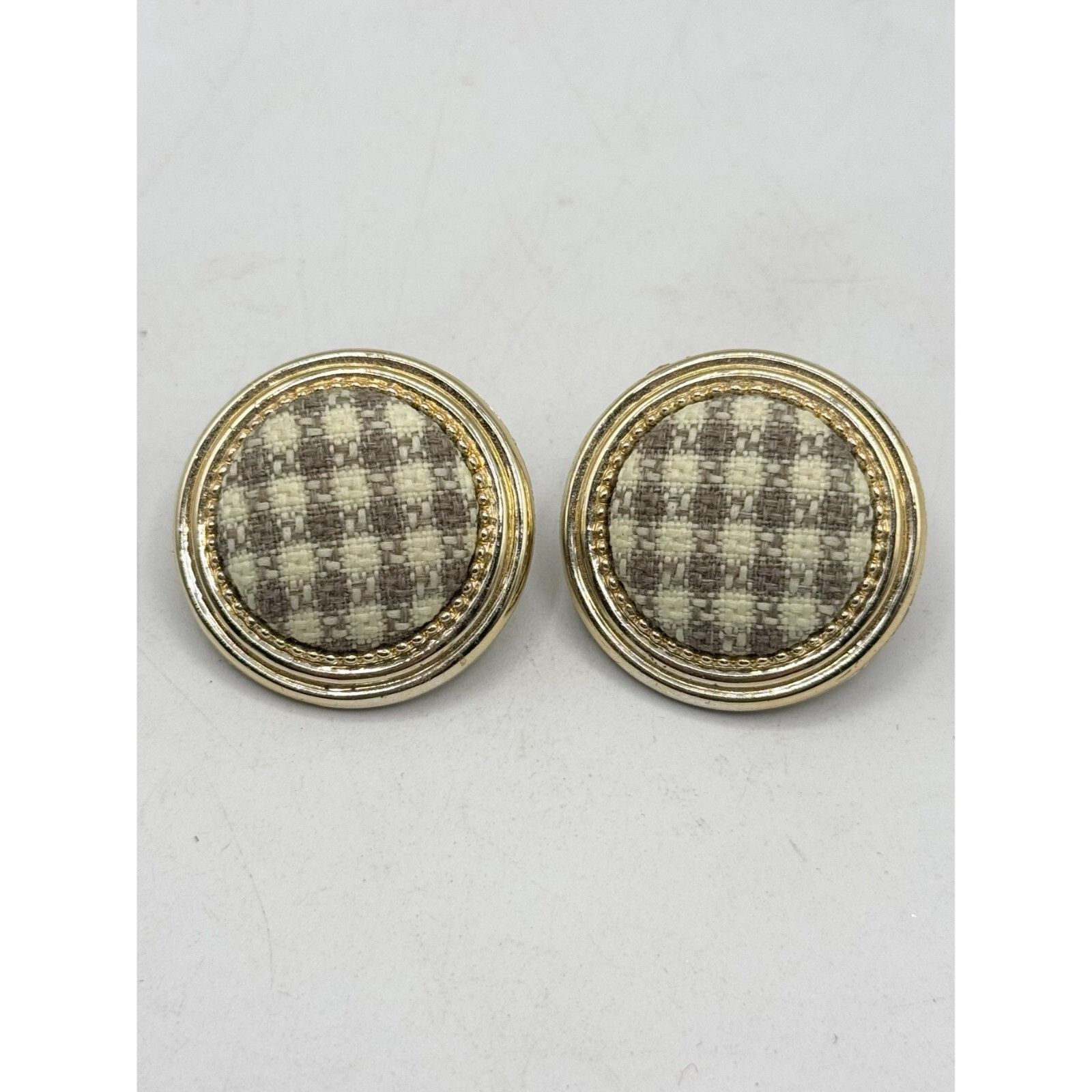 Vintage Vintage Gray & white tweed circle clip on earrings Size ONE SIZE - 3 Thumbnail