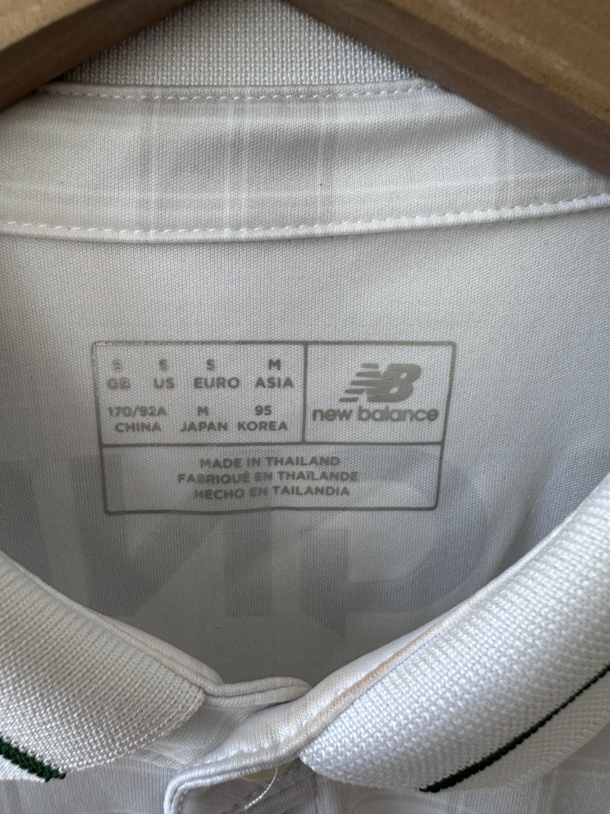 New Balance New balance Celtic 2018/2019 Away Long Sleeve Jersey Size US S / EU 44-46 / 1 - 7 Thumbnail