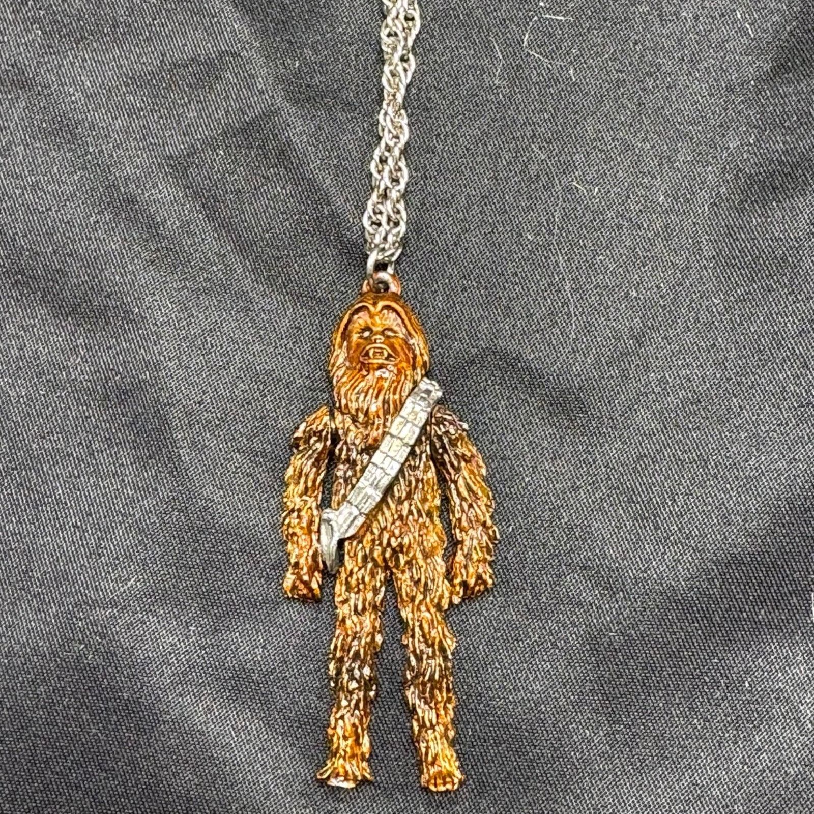 Universal Studios Cast metal Chewbacca pendant Size ONE SIZE - 2 Thumbnail
