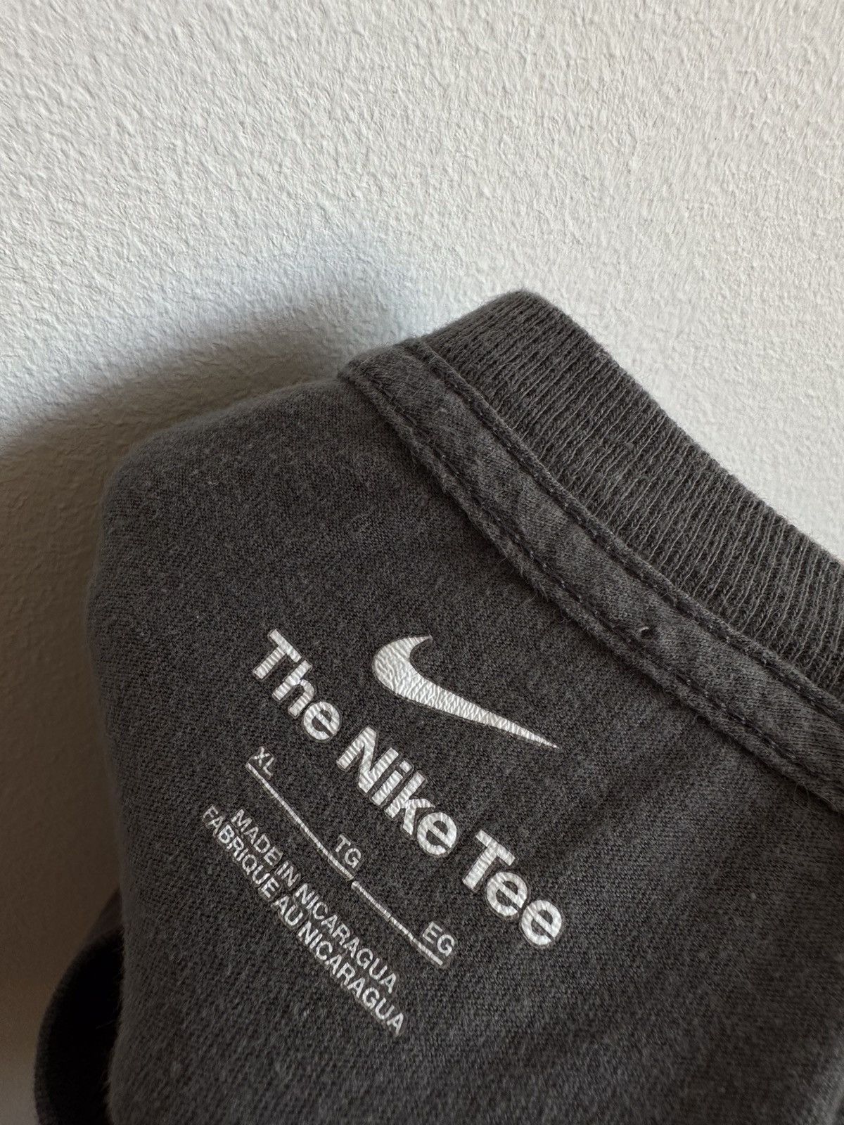 Nike Nike classic Big Swoosh tee Size US XL / EU 56 / 4 - 3 Thumbnail