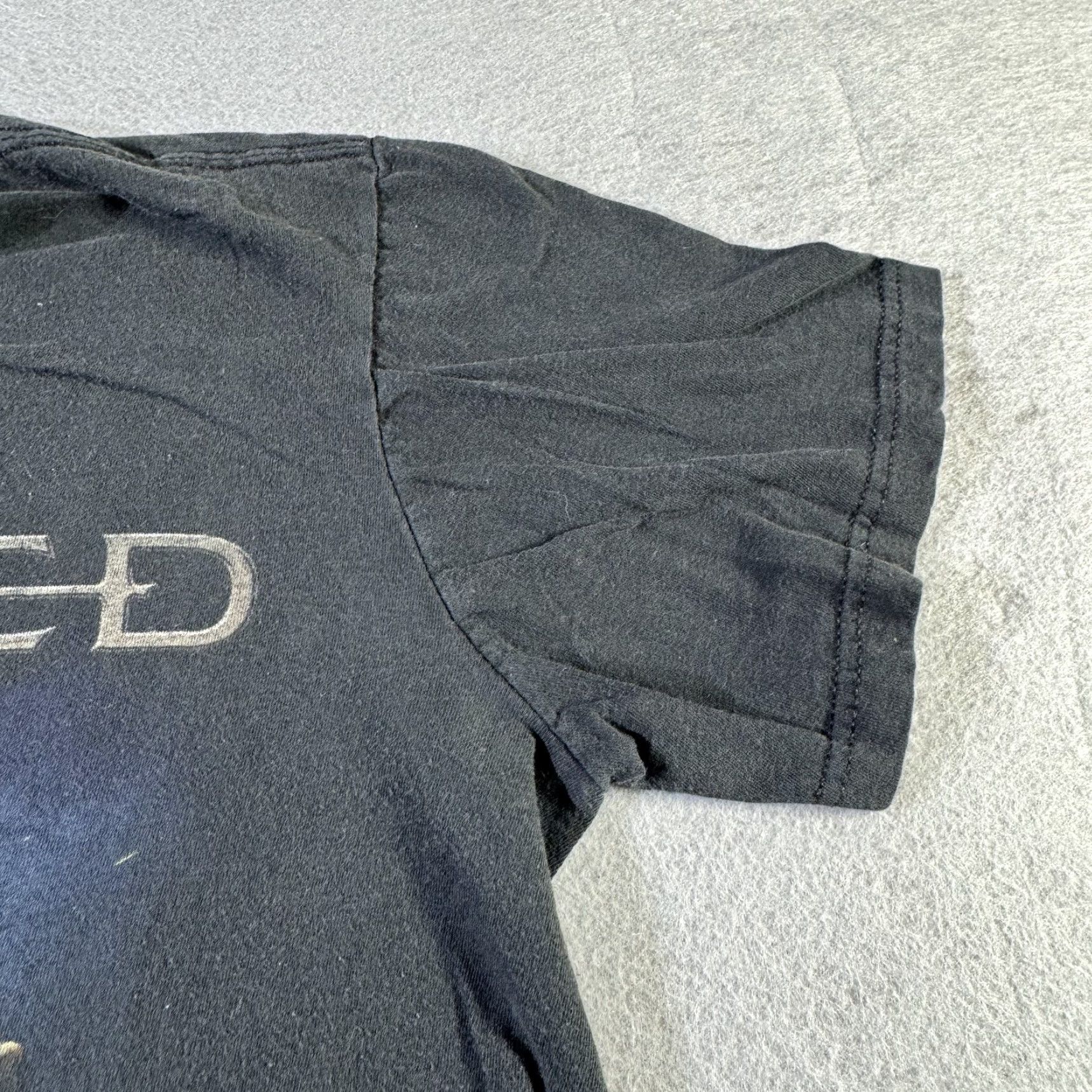 Vintage Disturbed Graphic T-Shirt Mens Large Black Heavy Metal Band Concert Tee Size US L / EU 52-54 / 3 - 4 Thumbnail