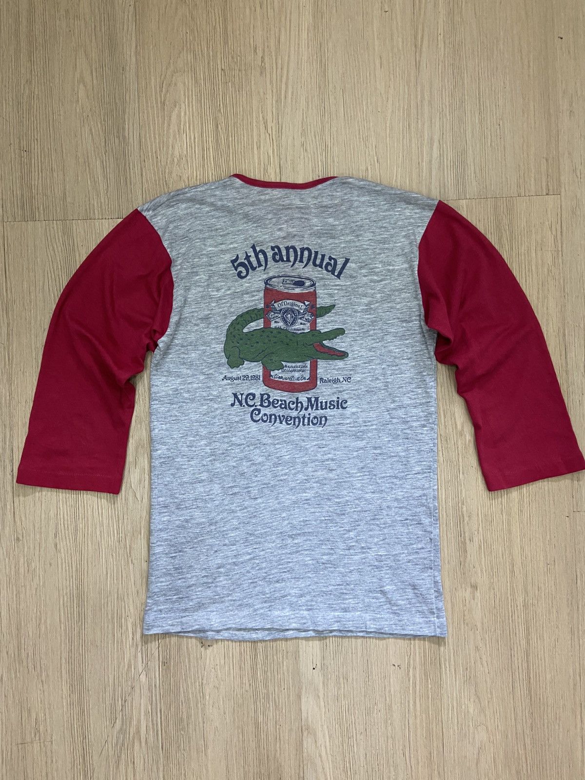Vintage Vintage T-Shirt N.C. Beach Music Convention 80s Size US S / EU 44-46 / 1 - 1 Thumbnail