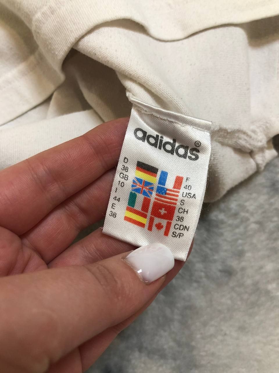 Adidas Vintage Adidas Shirt. Size US S / EU 44-46 / 1 - 3 Thumbnail