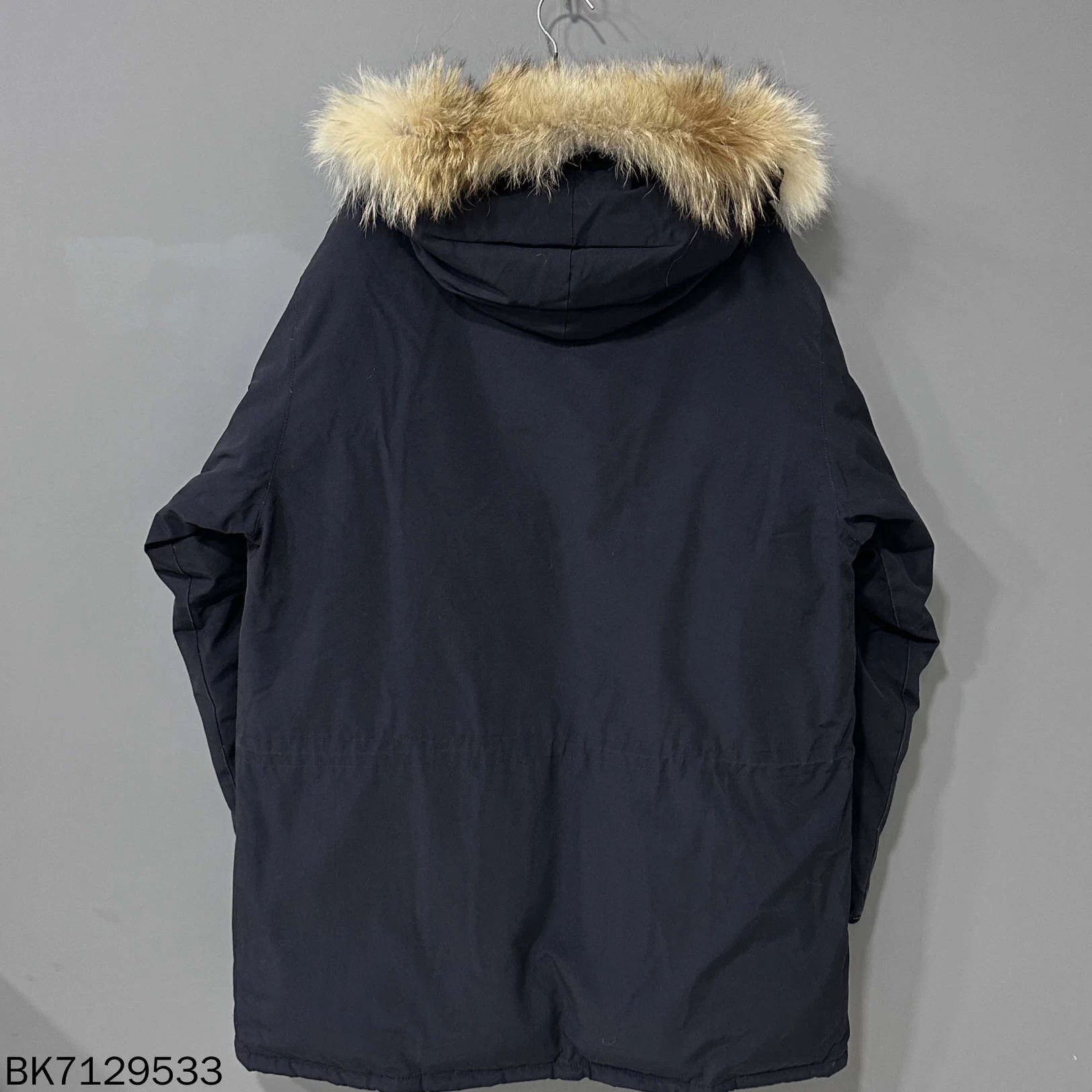 Canada Goose Canada Goose Four-Pold Fur Hood Expedition Down Jacket Size US S / EU 44-46 / 1 - 3 Thumbnail