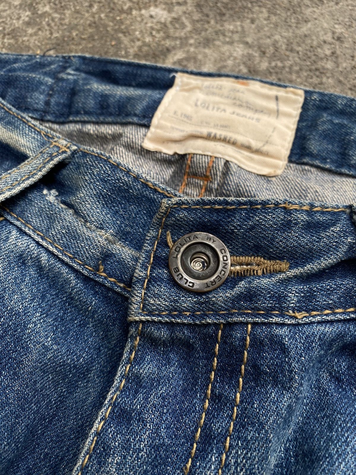Japanese Brand LOLITA YOSHITOMO NARA JEANS Size US 31 - 4 Thumbnail