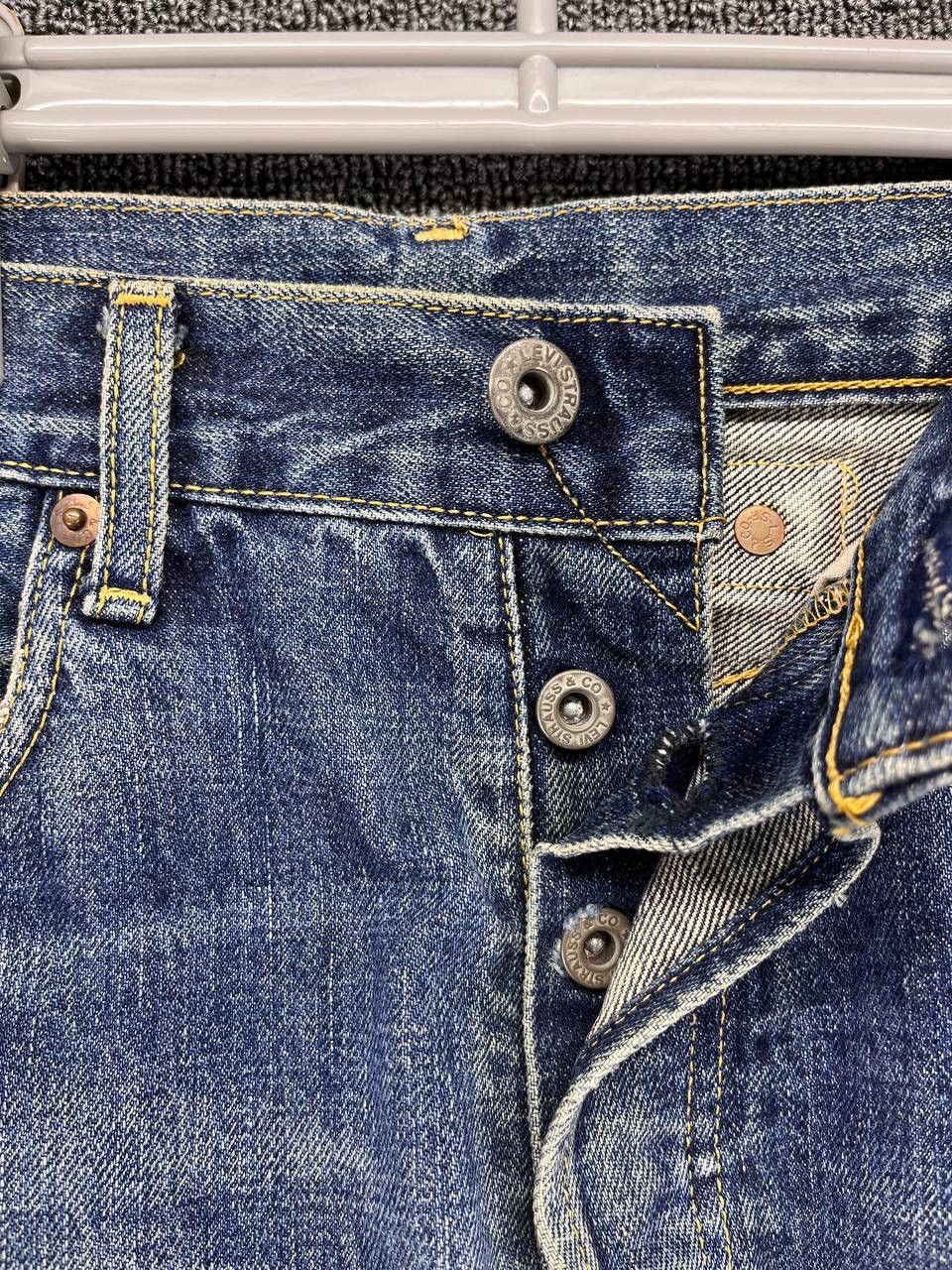 Levi's Vintage 90’s LEVIS 702xx Big E Selvedge Redline Buckle Back Size US 29 - 10 Thumbnail