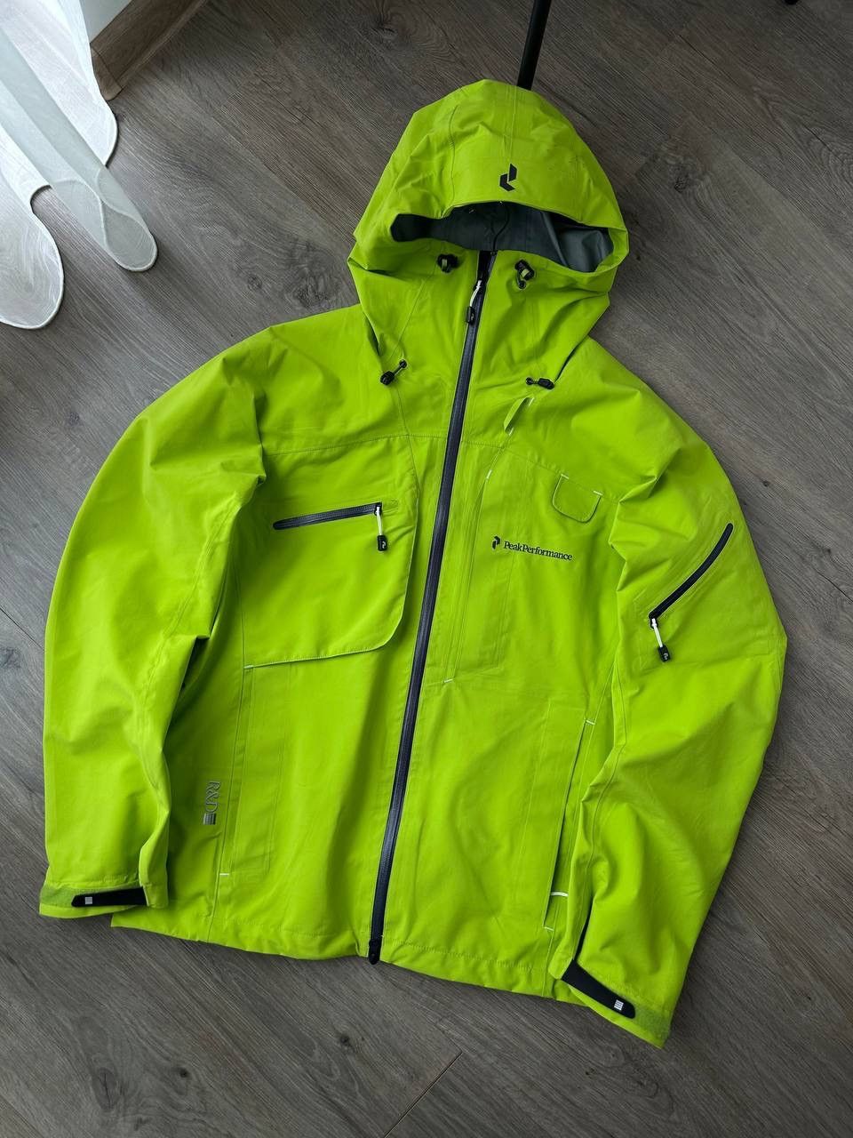 Peak Performance × Vintage Vintage Peak Performance Green Outdoor Style Heli Alp Jacket Size US L / EU 52-54 / 3 - 4 Thumbnail
