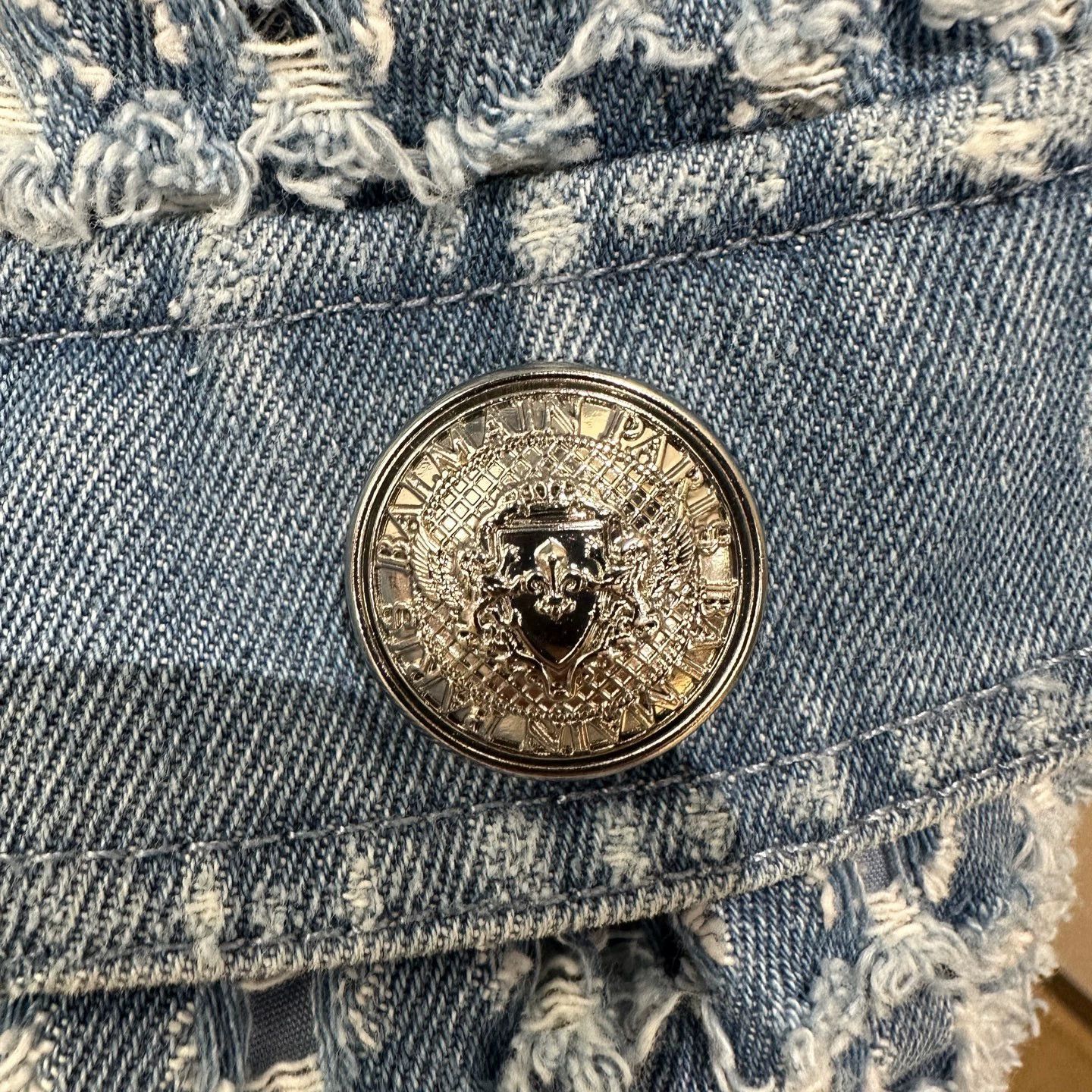 Balmain Balmain apr665 cutout silver button denim jacket 34 Size XXS / US 00 / IT 34 - 7 Thumbnail