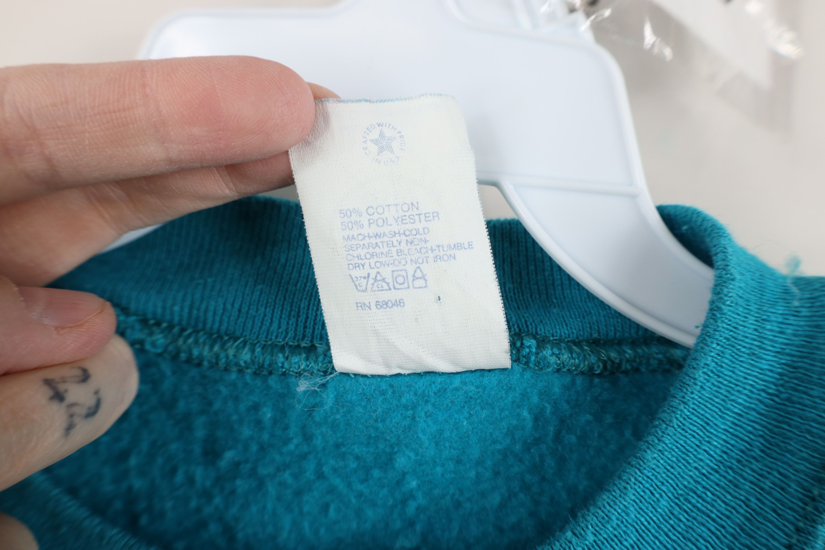 Vintage Vintage 90s Streetwear Heavy Crewneck Sweatshirt Blue USA Size L / US 10 / IT 46 - 7 Thumbnail
