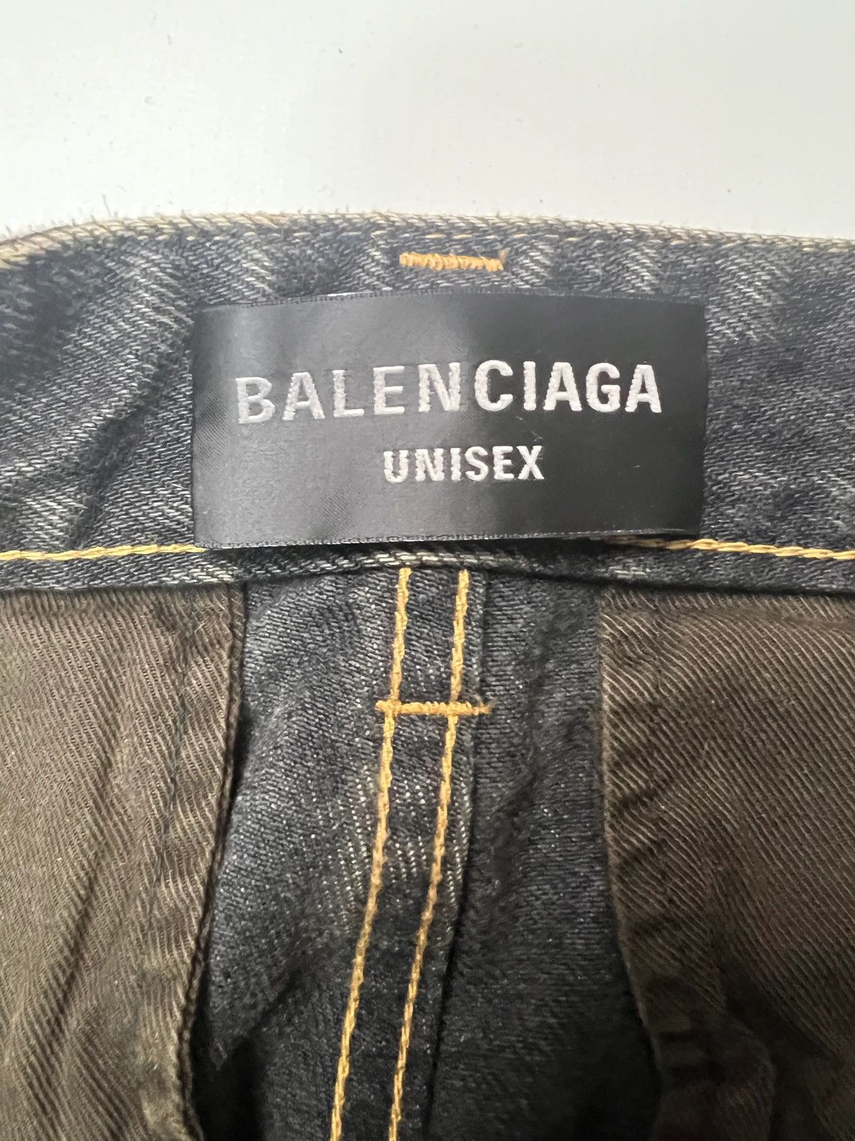 Balenciaga Balenciaga Japanese Denim Convertible Cargo Jeans Size US 34 / EU 50 - 6 Thumbnail