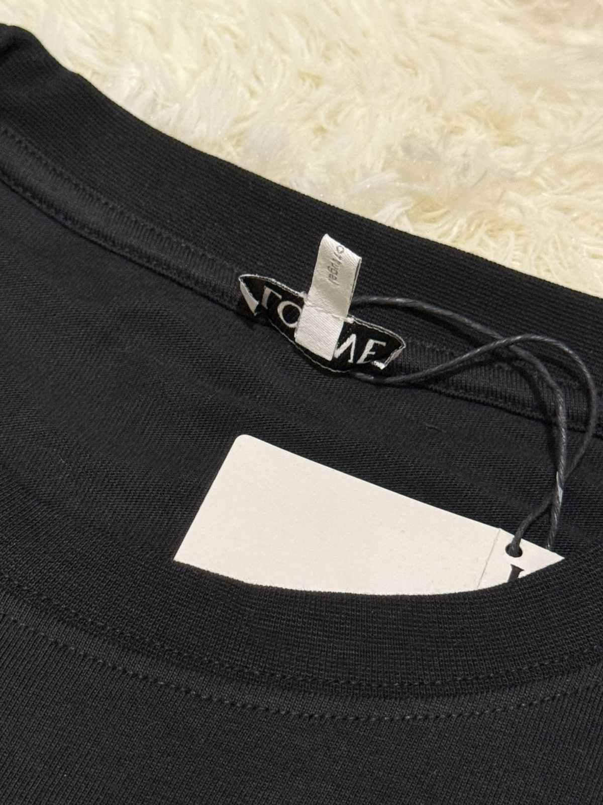 Loewe LOEWE Embroidered Logo T Shirt Black Size US M / EU 48-50 / 2 - 3 Thumbnail