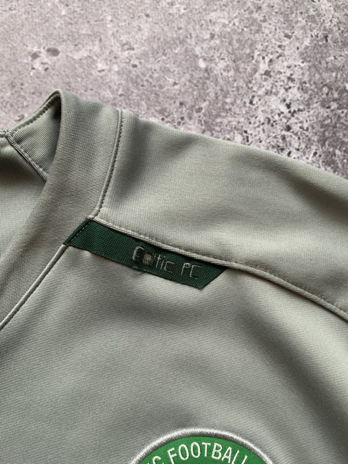 Nike × Vintage 🔥VINTAGE NIKE CELTIC 2000s TRAINING JERSEY Size US XL / EU 56 / 4 - 13 Thumbnail