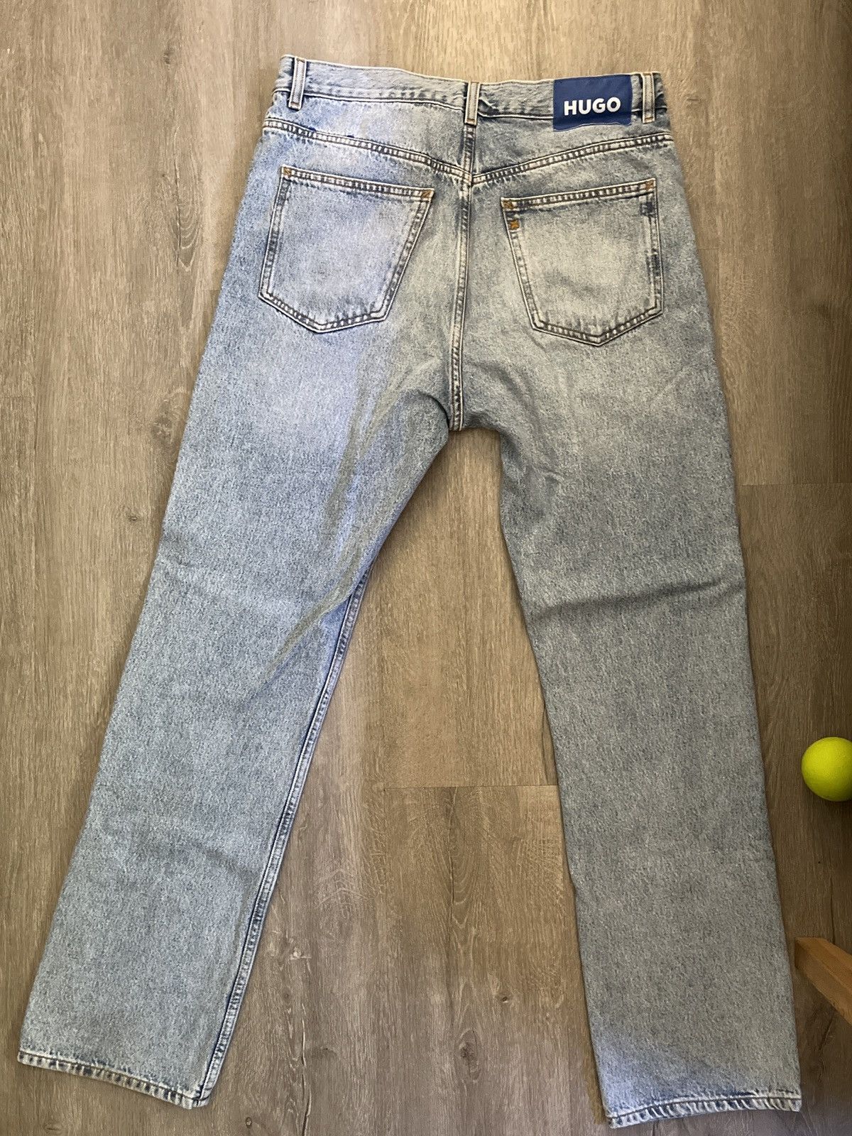 Hugo Boss Hugo boss nate baggy straight fit light wash jeans Size US 32 / EU 48 - 2 Thumbnail