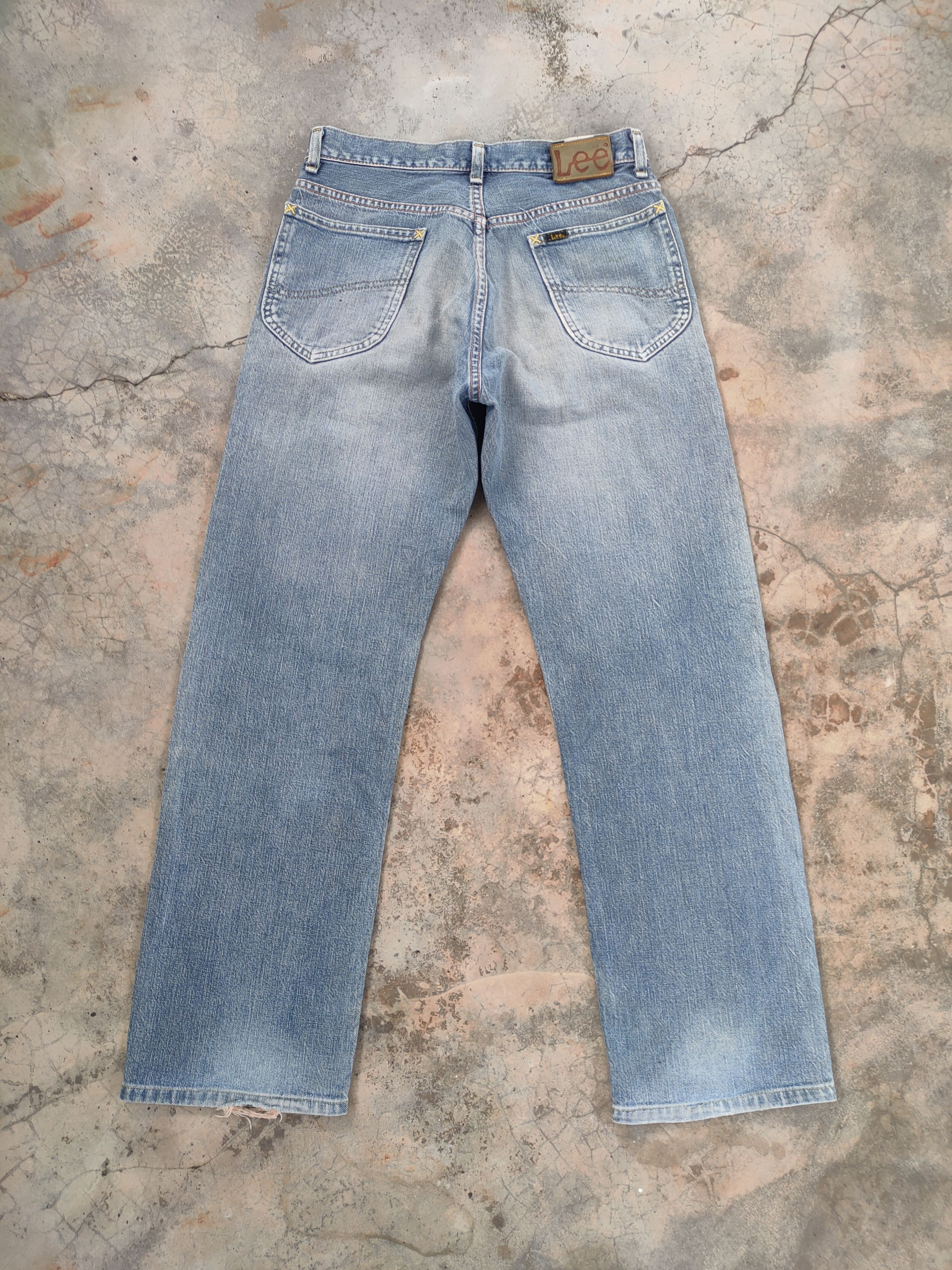Lee W29 VINTAGE LEE FADED DISTRESSED JEAN DENIM PANTS Size US 29 - 9 Thumbnail