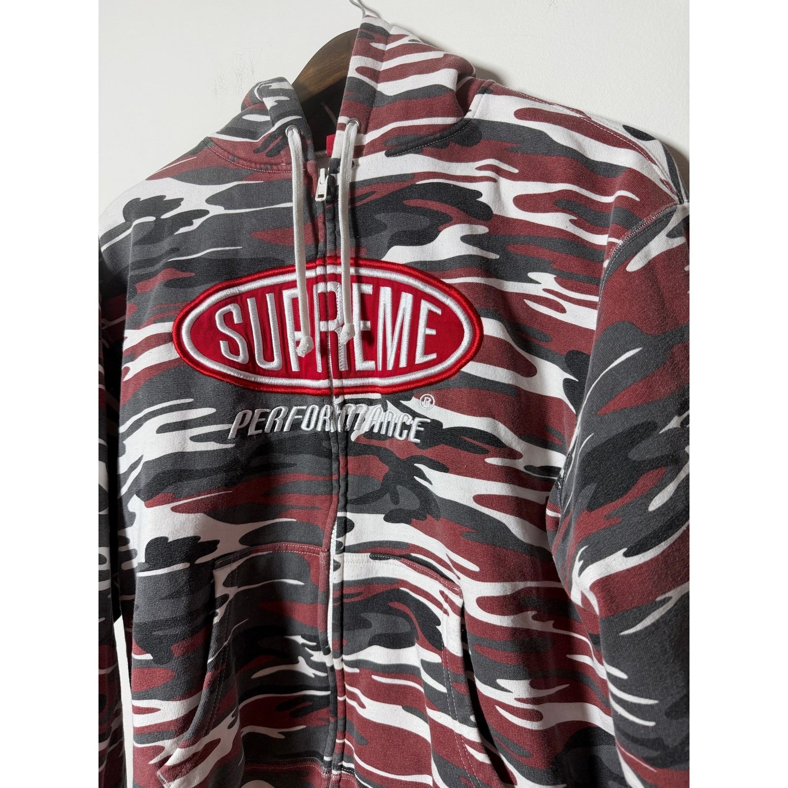 Supreme Supreme Performance Zip Up Hooded Sweatshirt Size US S / EU 44-46 / 1 - 2 Thumbnail
