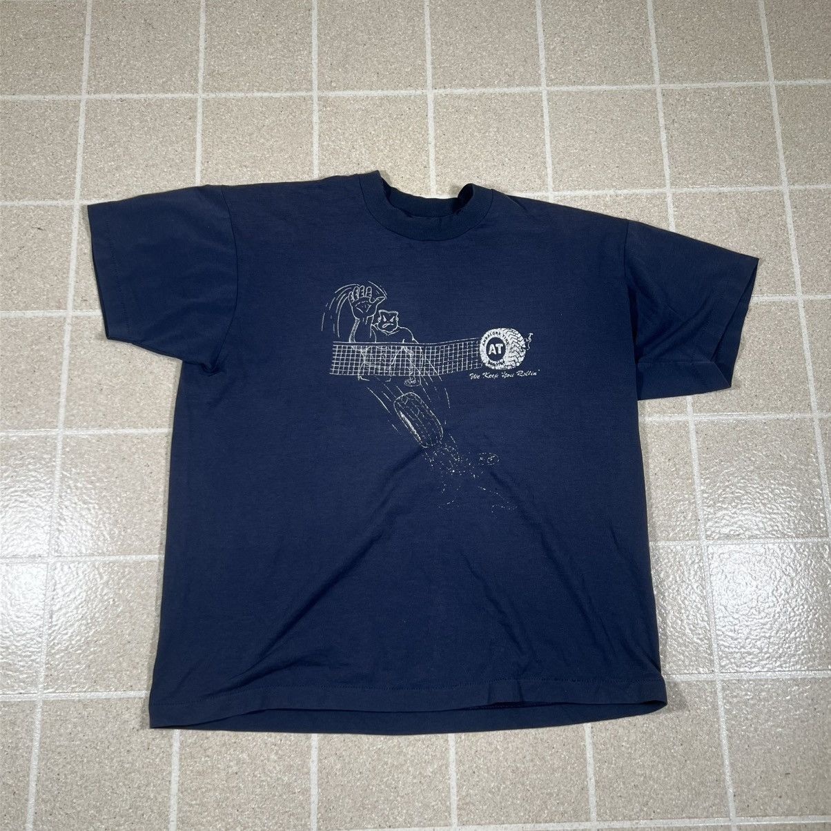 Fruit Of The Loom Vintage Tire Shop Tshirt Single Stitch Made In USA Size XL Size US XL / EU 56 / 4 - 1 Thumbnail