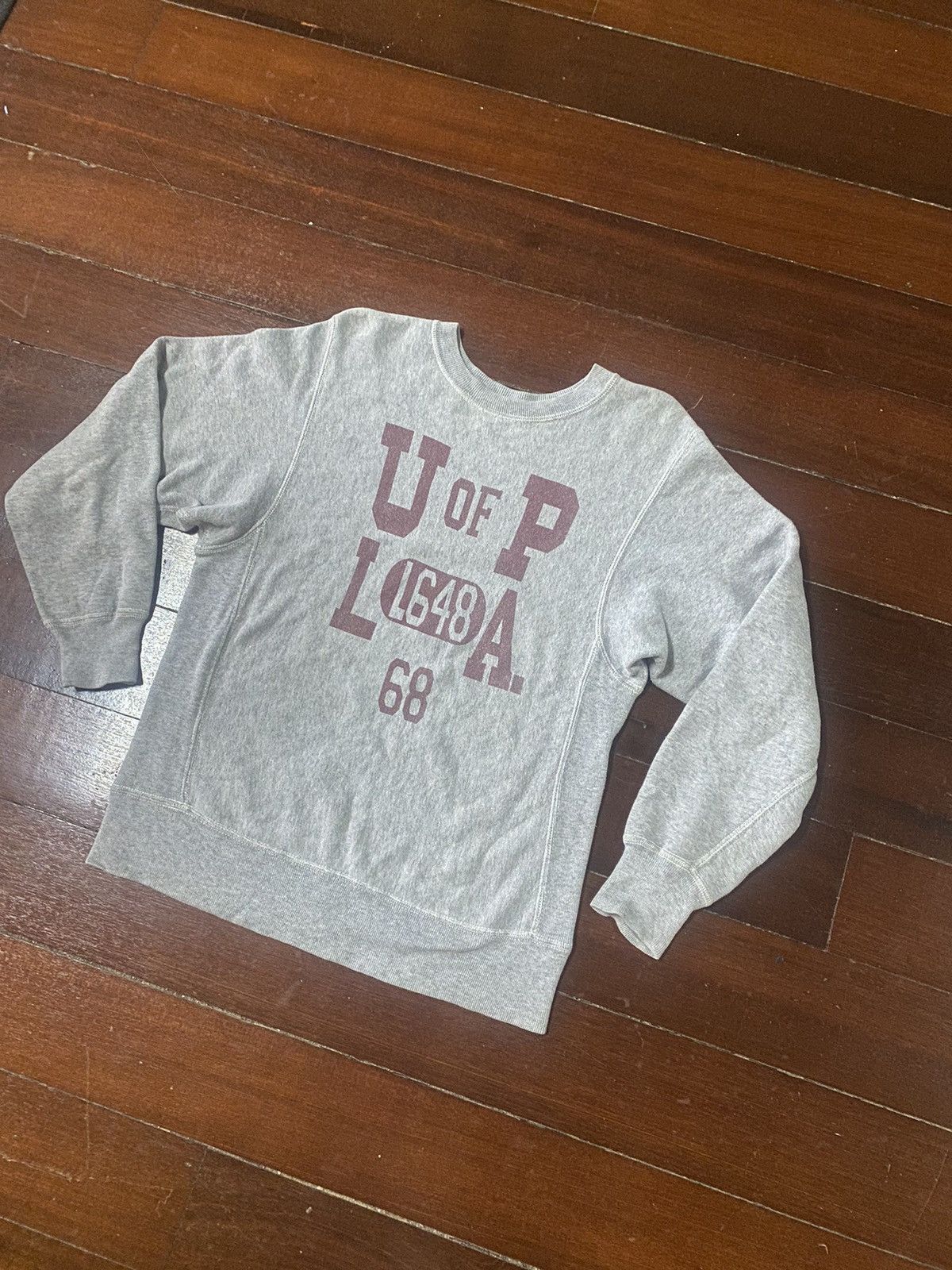 Warehouse Rare BODIES Warehouse & Co U OF P sweatshirt in Grey Size US L / EU 52-54 / 3 - 4 Thumbnail