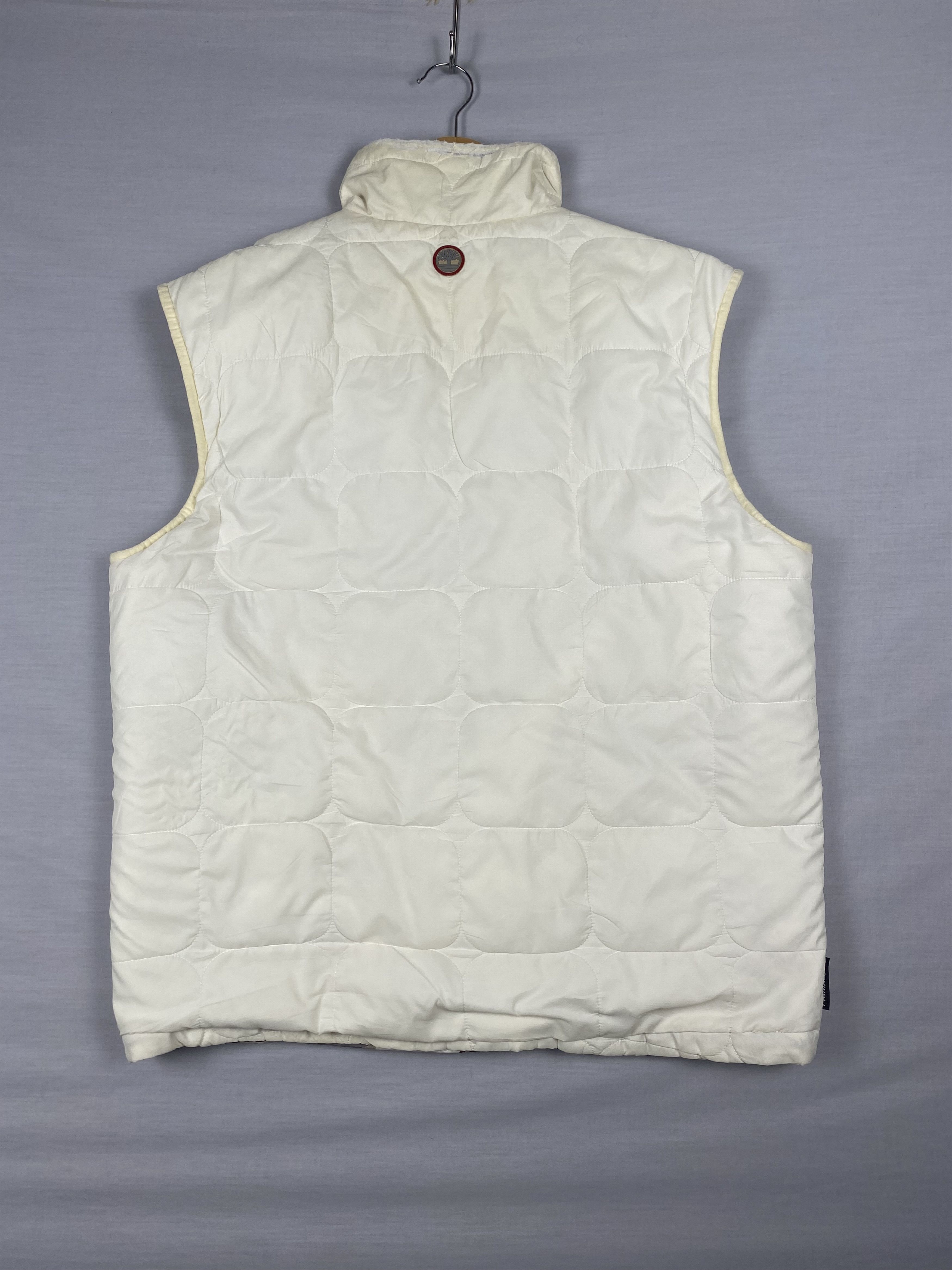 Timberland Vintage Timberland Camo Pattern Lining Puffer Vest Size US S / EU 44-46 / 1 - 3 Thumbnail