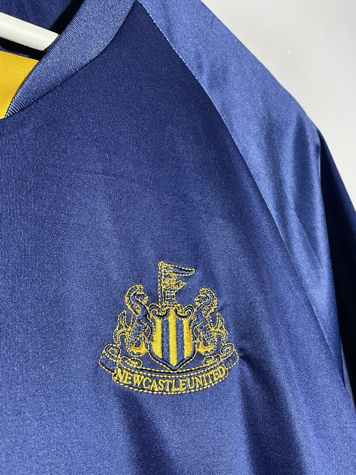 Other Newcastle United 2022/23 Away Y2k Streetwear Football Shirt Size US XL / EU 56 / 4 - 5 Thumbnail