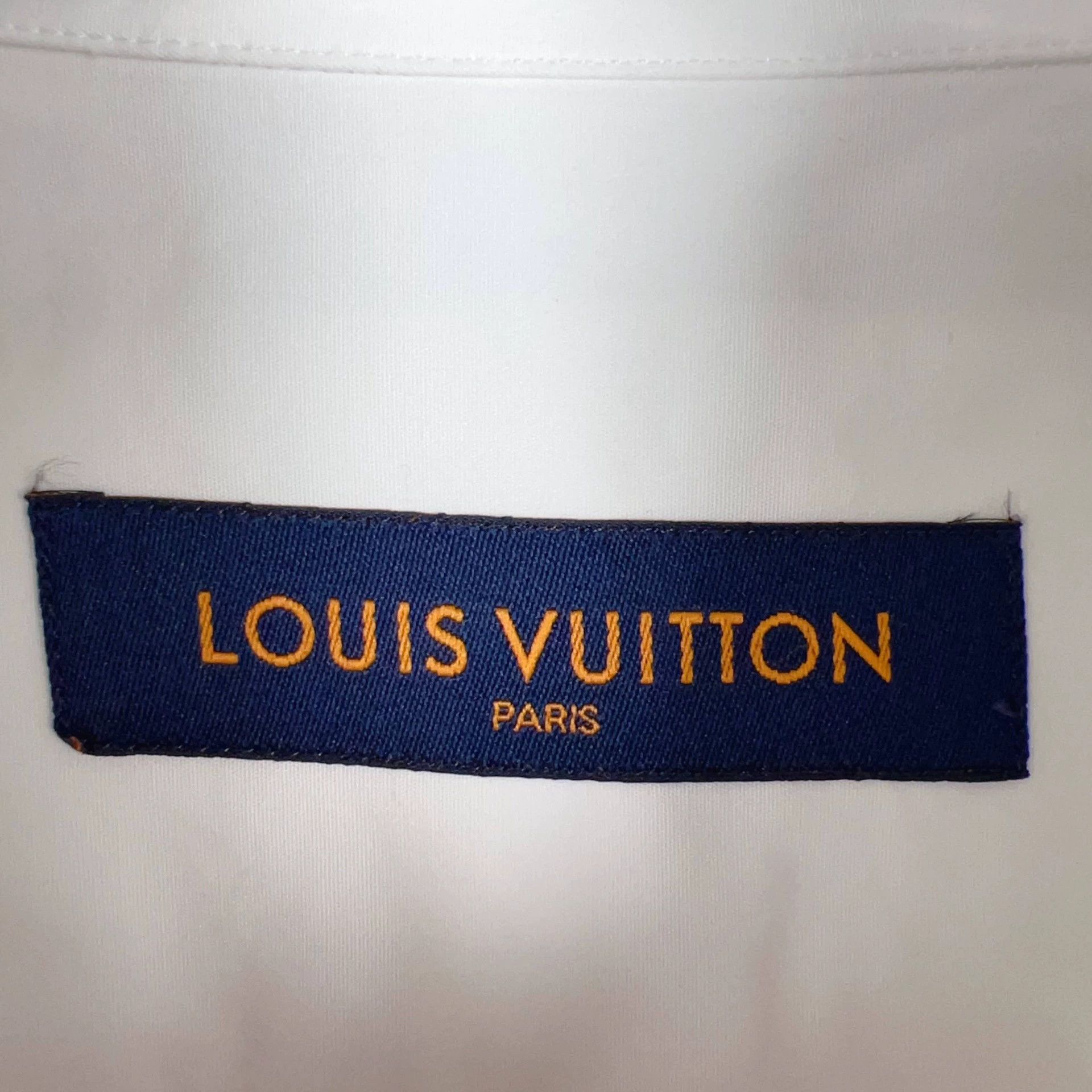 Louis Vuitton white long sleeve shirt with logo design Size US L / EU 52-54 / 3 - 3 Thumbnail