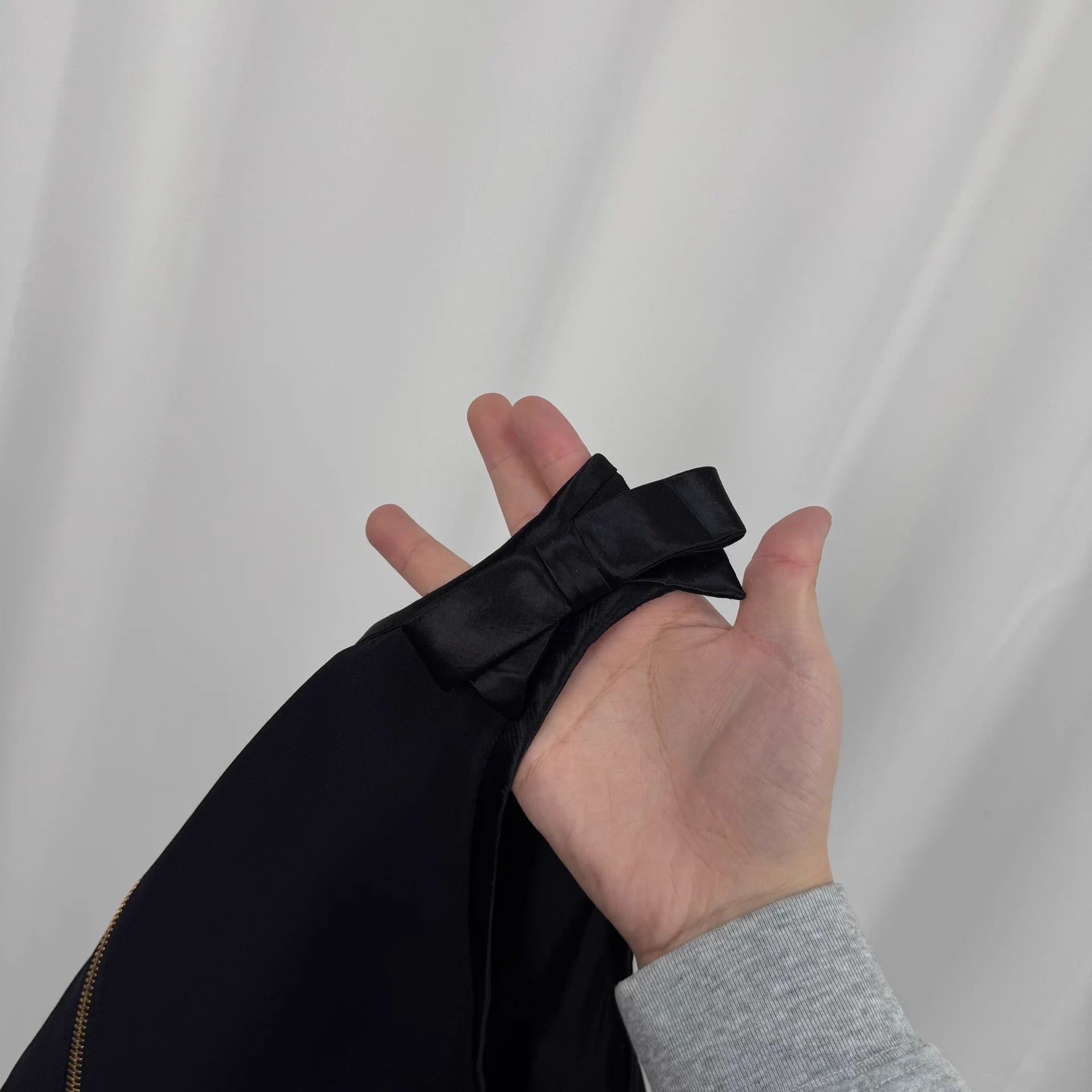 Louis Vuitton Louis Vuitton Women's Black Bow Dress 38 99 New Size S / US 4 / IT 40 - 5 Thumbnail