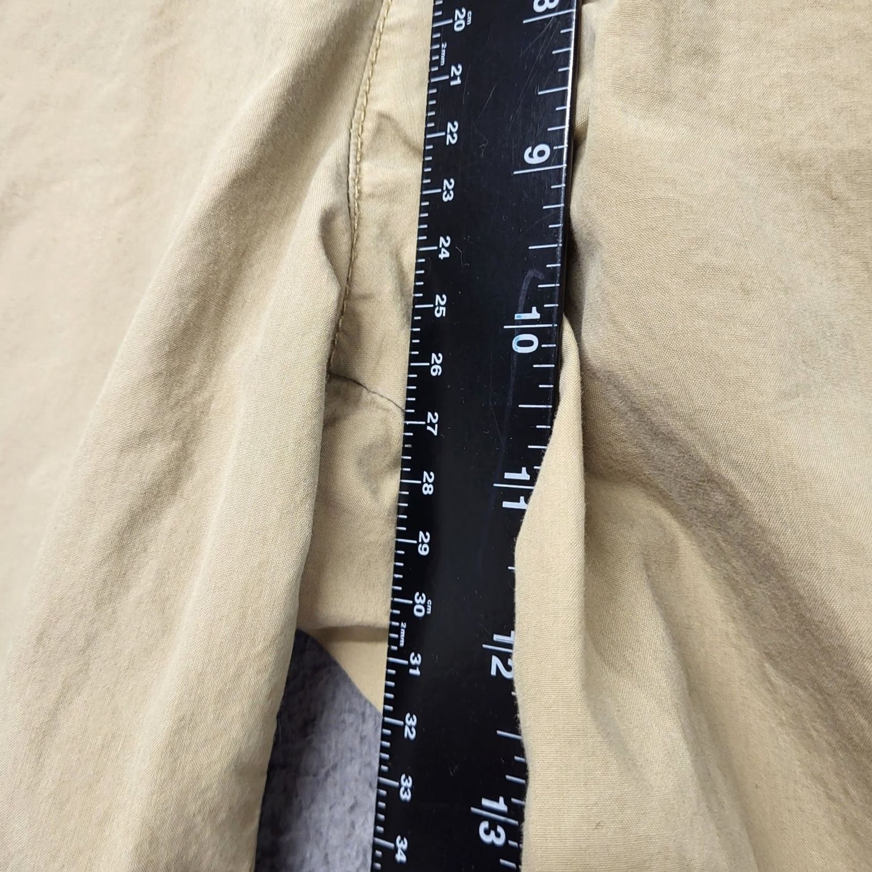 Vintage Columbia Shorts Men’s Size 32” Waist Tan Cotton Chino Pockets Khaki Preppy Golf Size US 32 / EU 48 - 6 Thumbnail