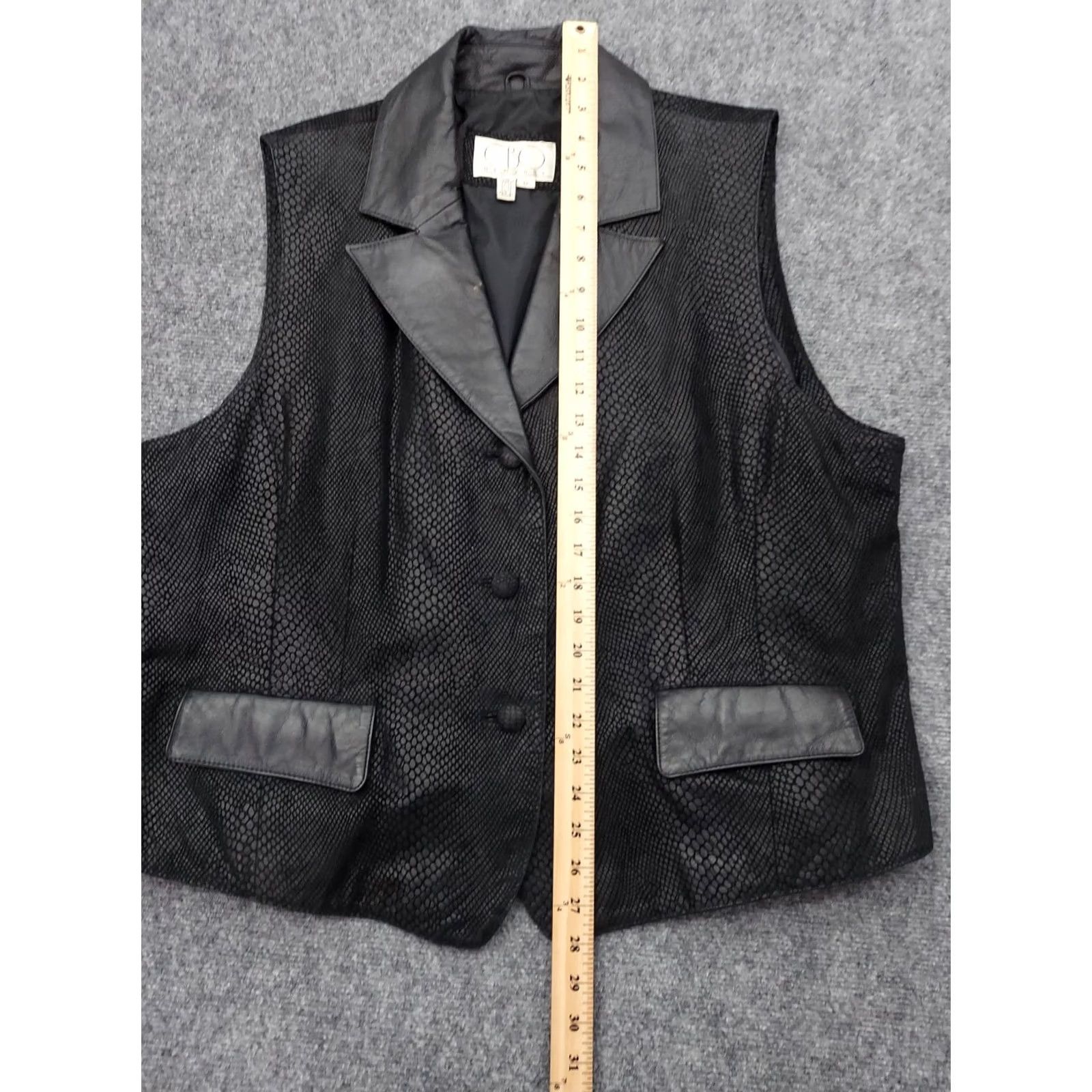 Vintage New York Vest Womens 1x Black Leather Snake Skin Print Button Up Pockets Cbo, Women's (Size Xl) — image 6 of 6