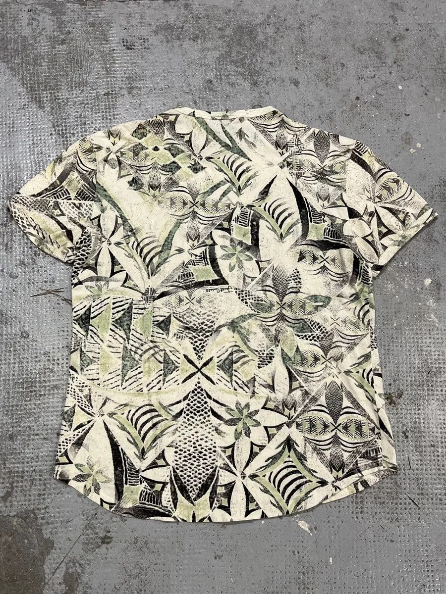 Designer × Just Cavalli × Vintage 2000s Cavalli Square Rosary T-Shirt Size US XS / EU 42 / 0 - 7 Thumbnail