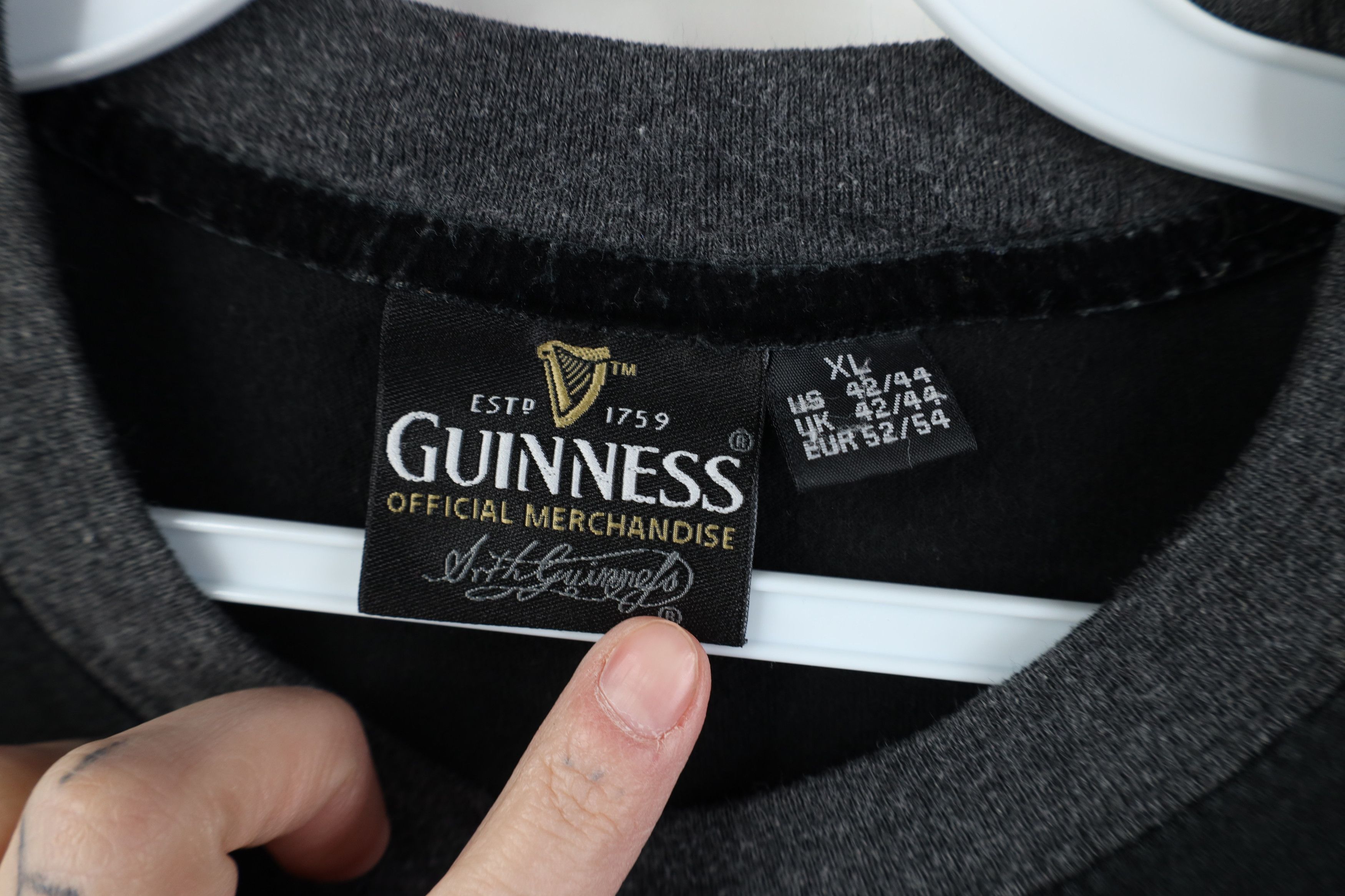 Vintage Vintage Y2K Guinness Beer Spell Celtic Ringer T-Shirt Black Size US XL / EU 56 / 4 - 7 Thumbnail