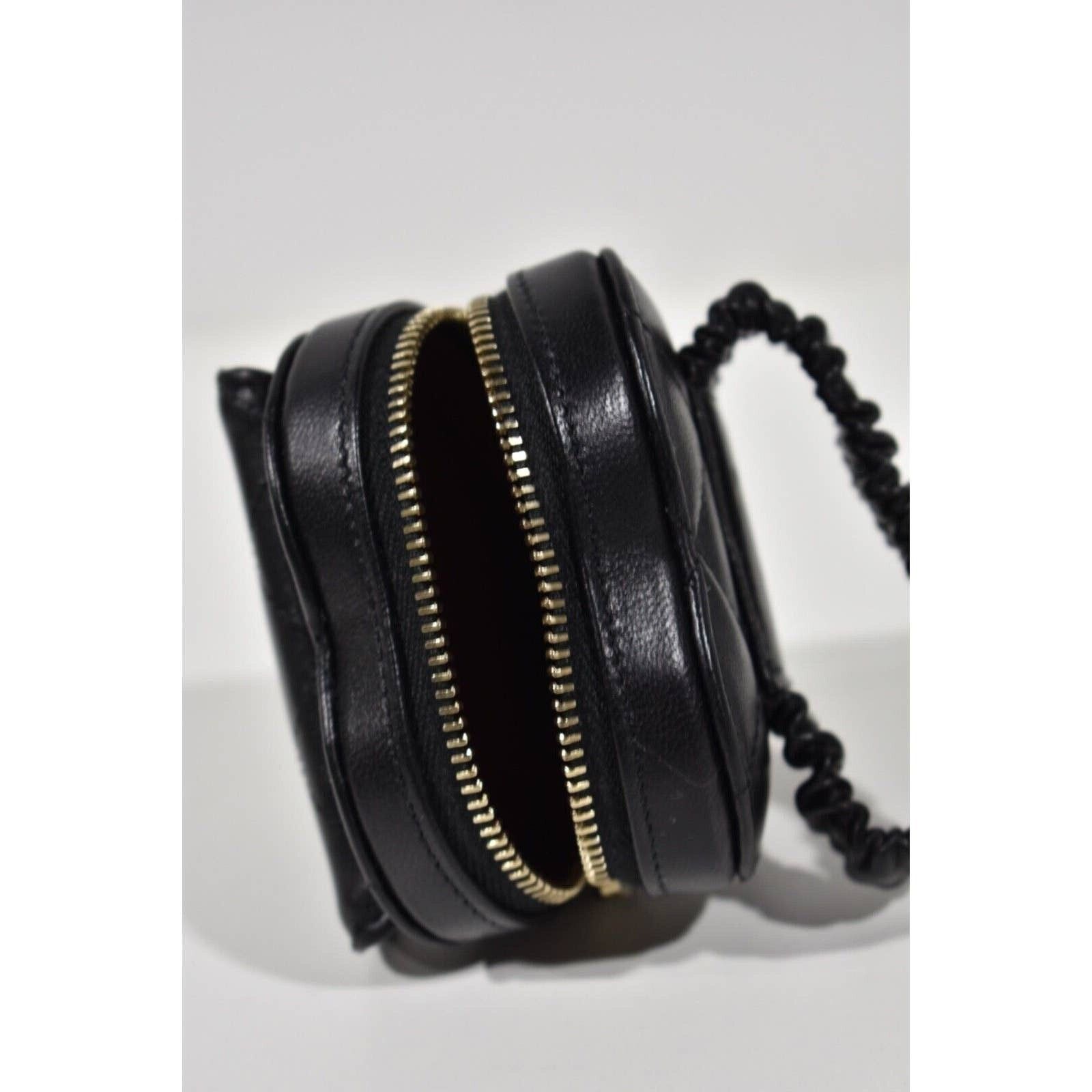Chanel Chanel Heart Mini Lambskin Quilted Flap Arm Coin Purse Size ONE SIZE - 5 Thumbnail