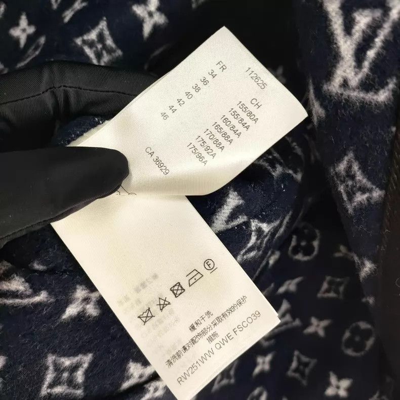 Louis Vuitton Louis Vuitton Wool lining full of presbyopia print jacket Size XS / US 0-2 / IT 36-38 - 5 Thumbnail
