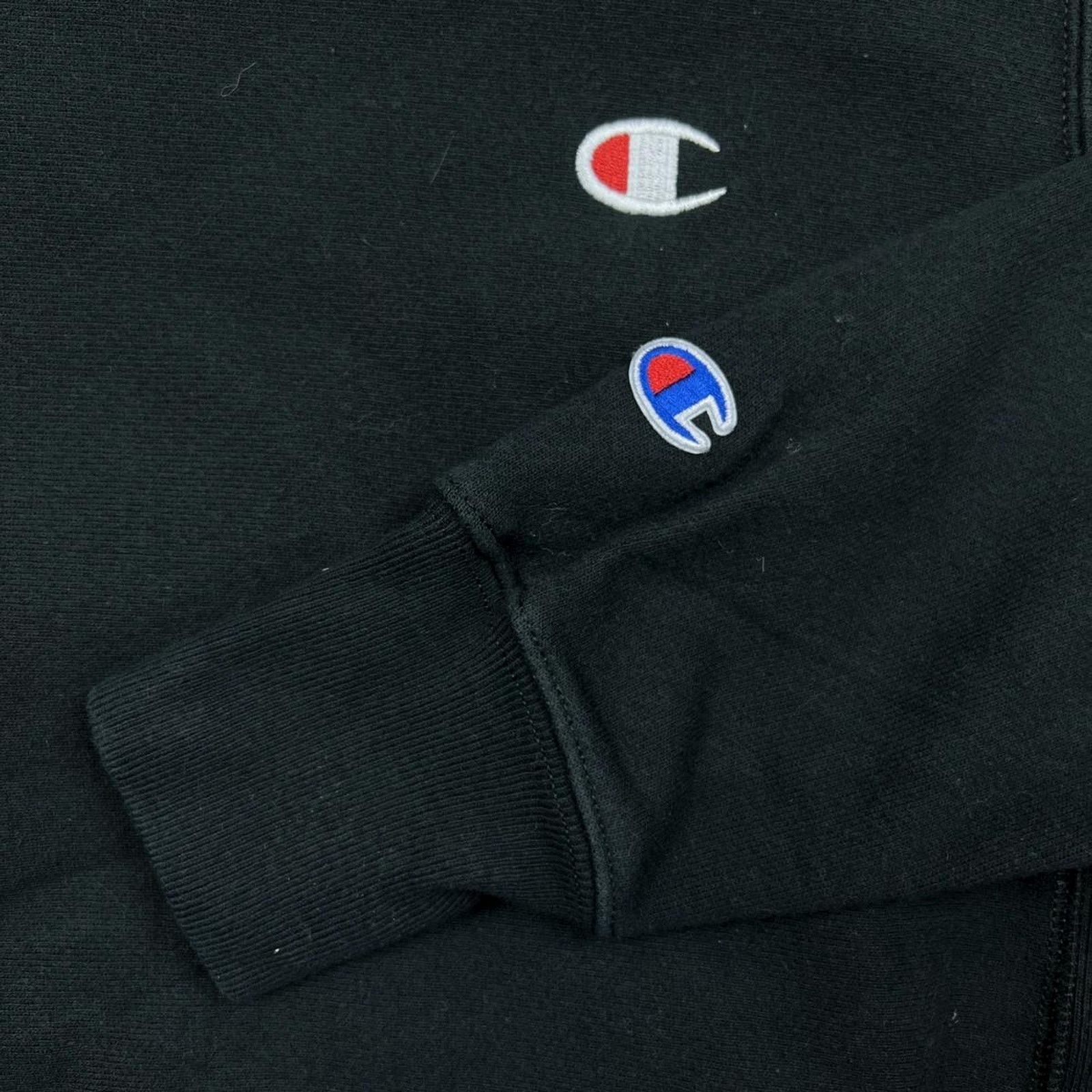 Champion × Vintage Champion Sweatshirt XS Reverse Weave Logo Pullover Crewneck Size XS / US 0-2 / IT 36-38 - 2 Thumbnail