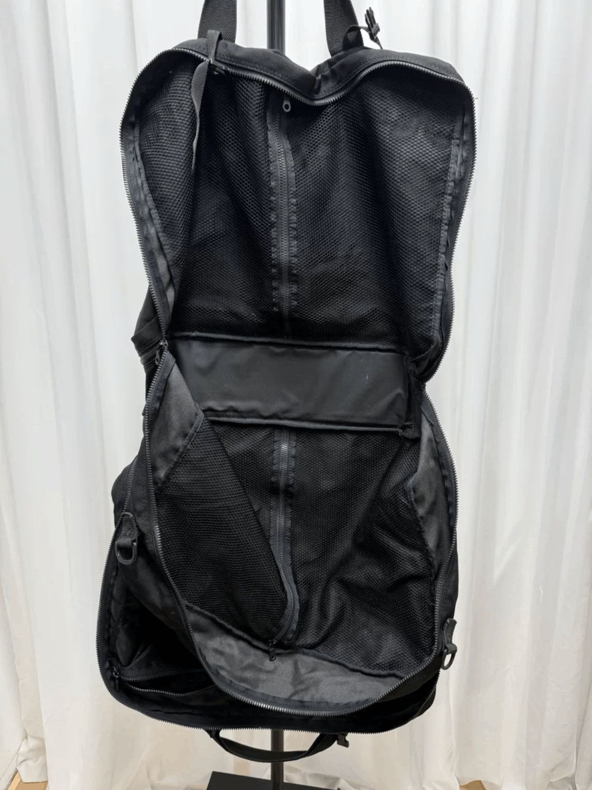 Yohji Yamamoto Yohji Yamamoto Y's Multi-pocket Hand Bag Size ONE SIZE - 7 Thumbnail