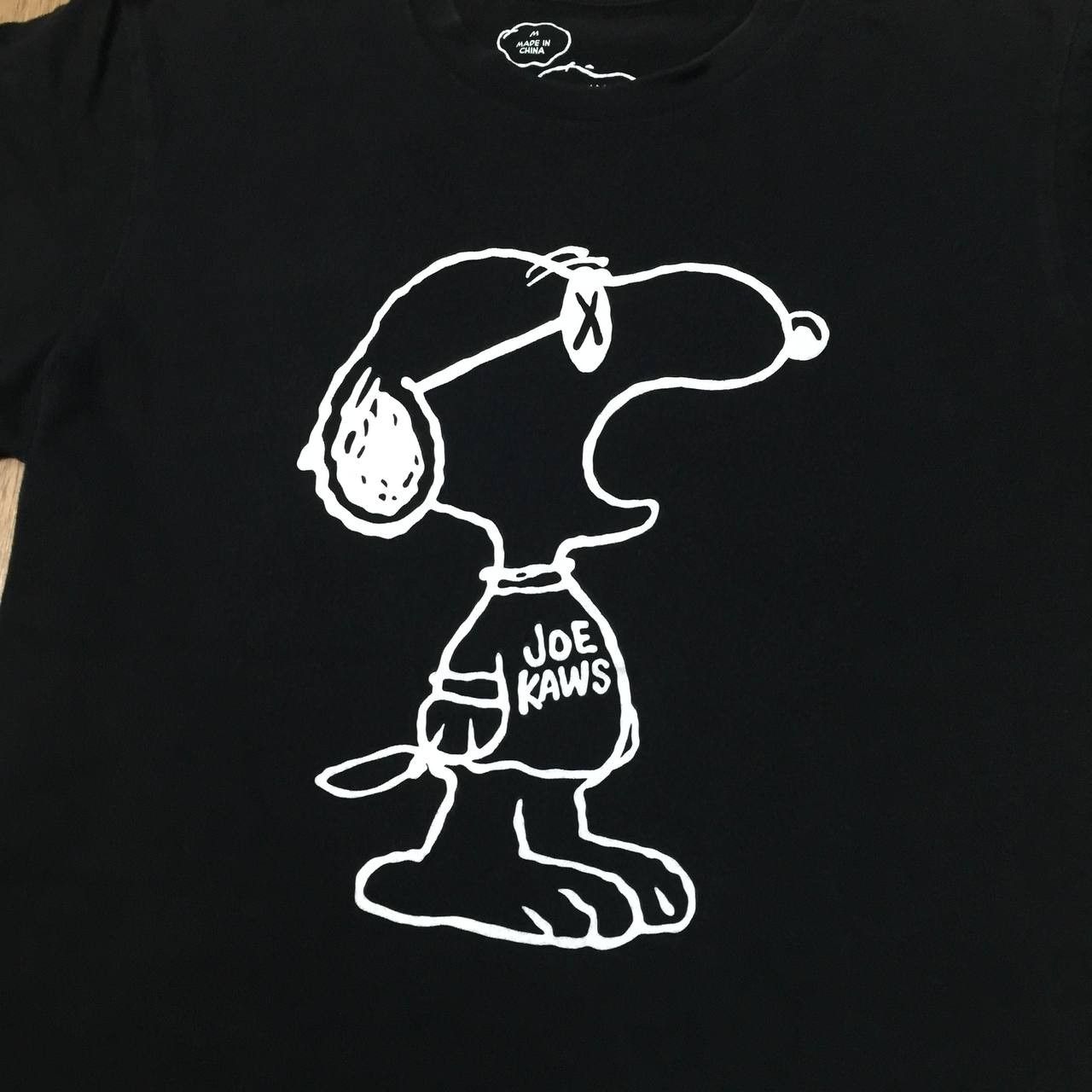 Japanese Brand × Kaws × Peanuts KAWS x PEANUTS Joe Kaws Tshirt Size US M / EU 48-50 / 2 - 2 Thumbnail