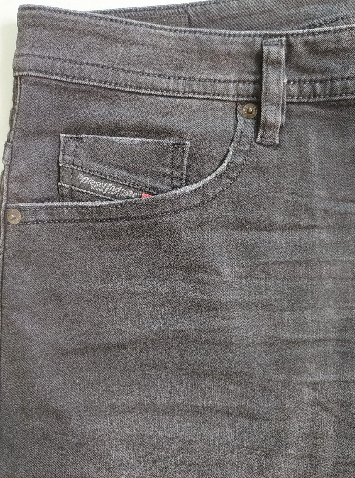 Diesel Diesel THOMMER-C L.32 MENS JEANS T/9609 Size US 36 / EU 52 - 4 Thumbnail
