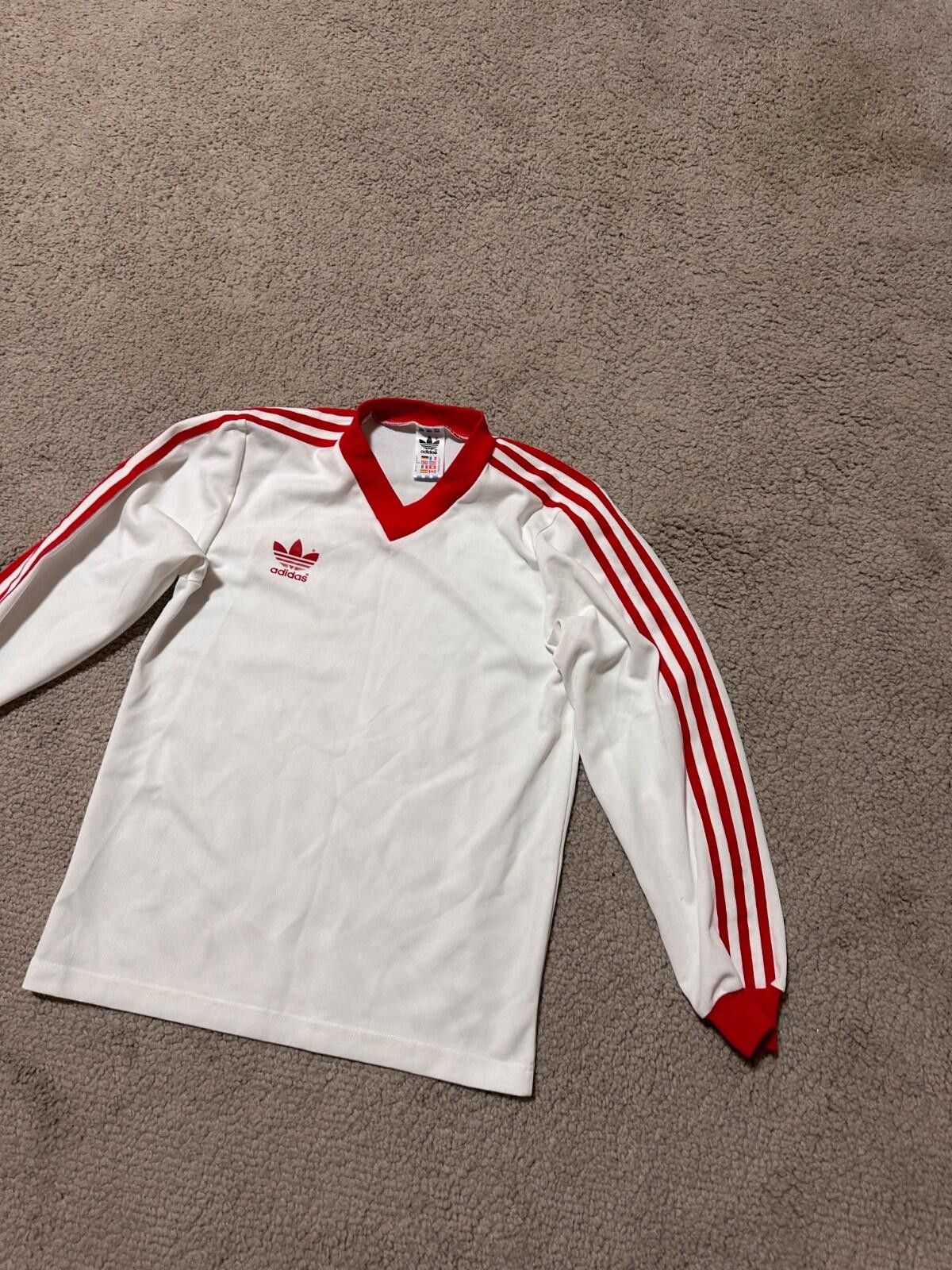 Adidas Vintage Adidas Football Long Sleeve Shirt Sz XS Size US XS / EU 42 / 0 - 3 Thumbnail