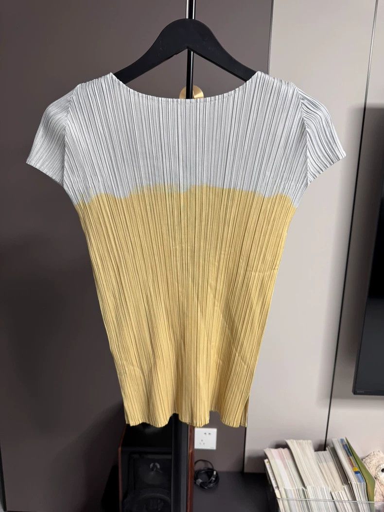 Issey Miyake Issey Miyake Zebra pleated short-sleeved shirt Size L / US 10 / IT 46 - 2 Thumbnail