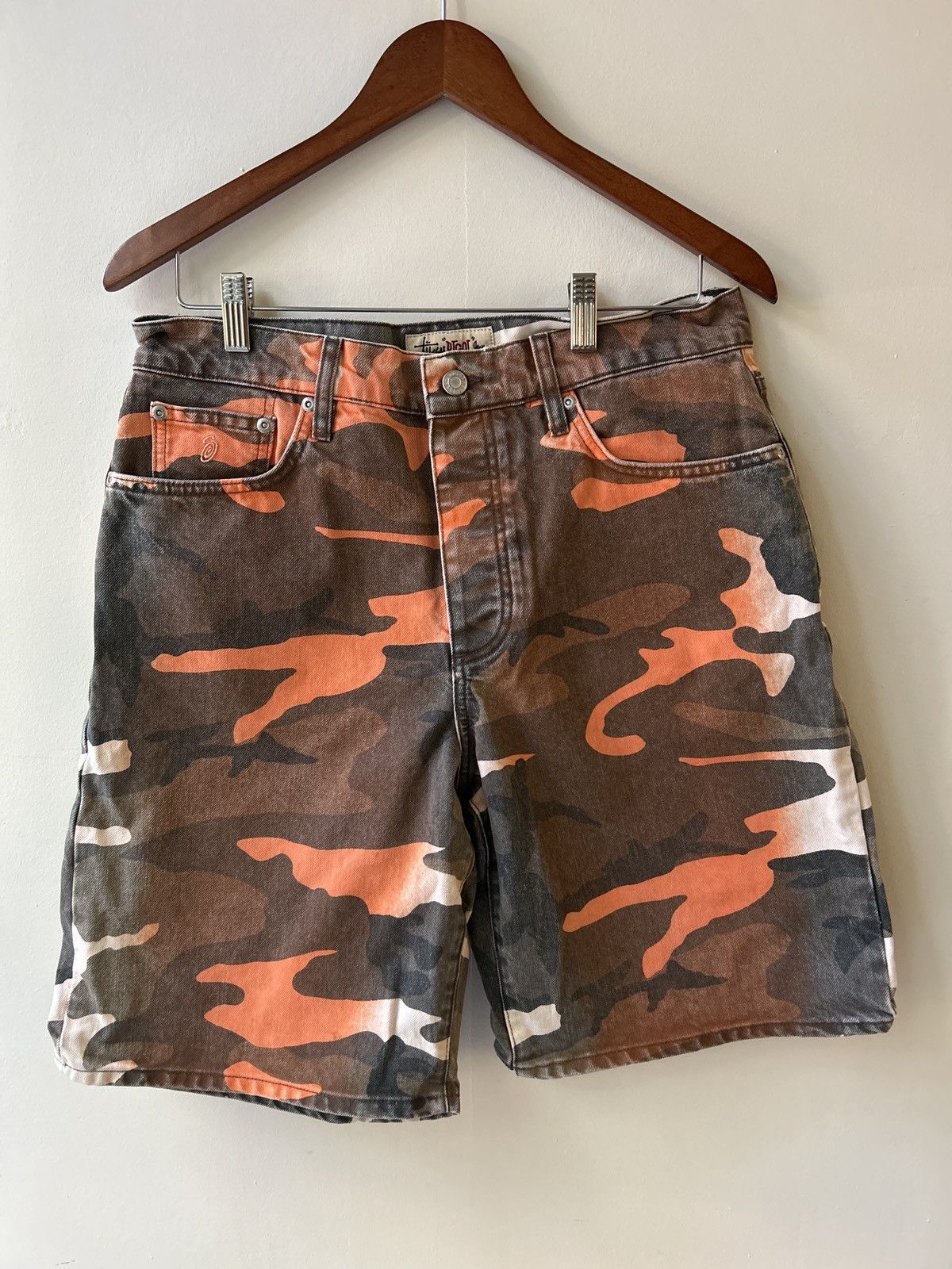 Stussy Men s Camo Denim big ol Shorts Bottoms