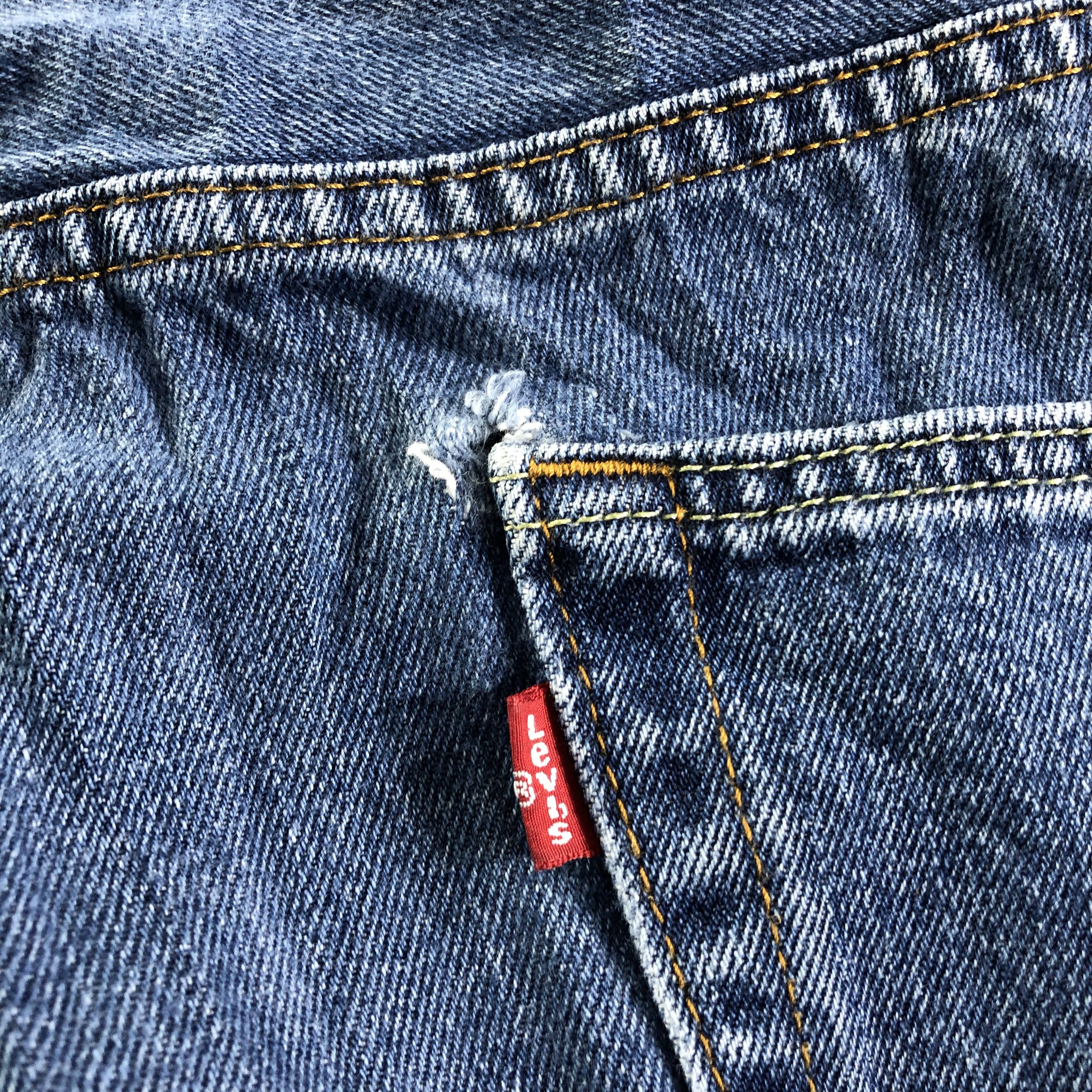 Levi's Vintage Blue Wash Levis 550 Jeans-J4126 Size US 41 - 8 Thumbnail