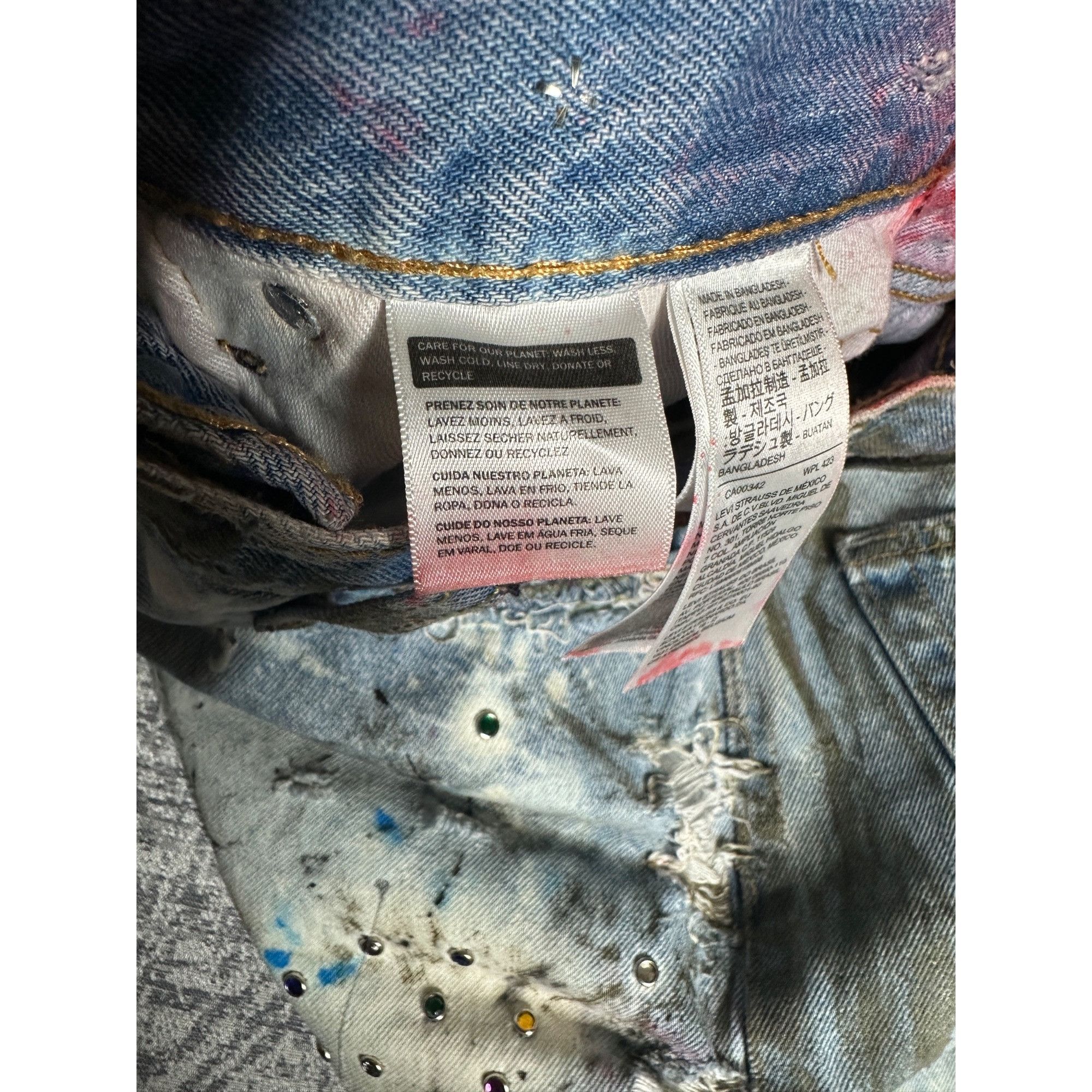 Levi's Custom Embellished Distressed Paint Stained dyed treated Lev Size US 33 - 4 Thumbnail